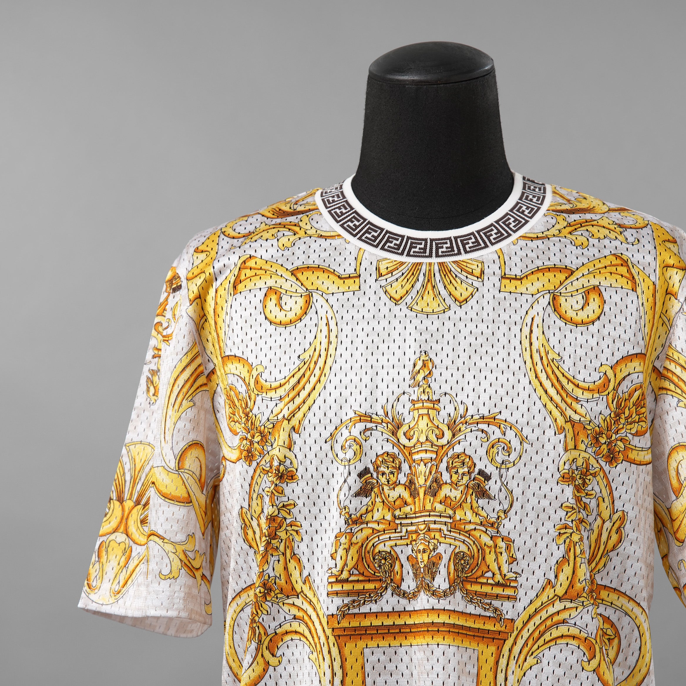 FENDACE フェンダーチェ FENDI×VERSACE コラボ / 美品 22SS ロゴ メッシュ 半袖Tシャツ / FAF649 AKGW / size XS (GOLD)