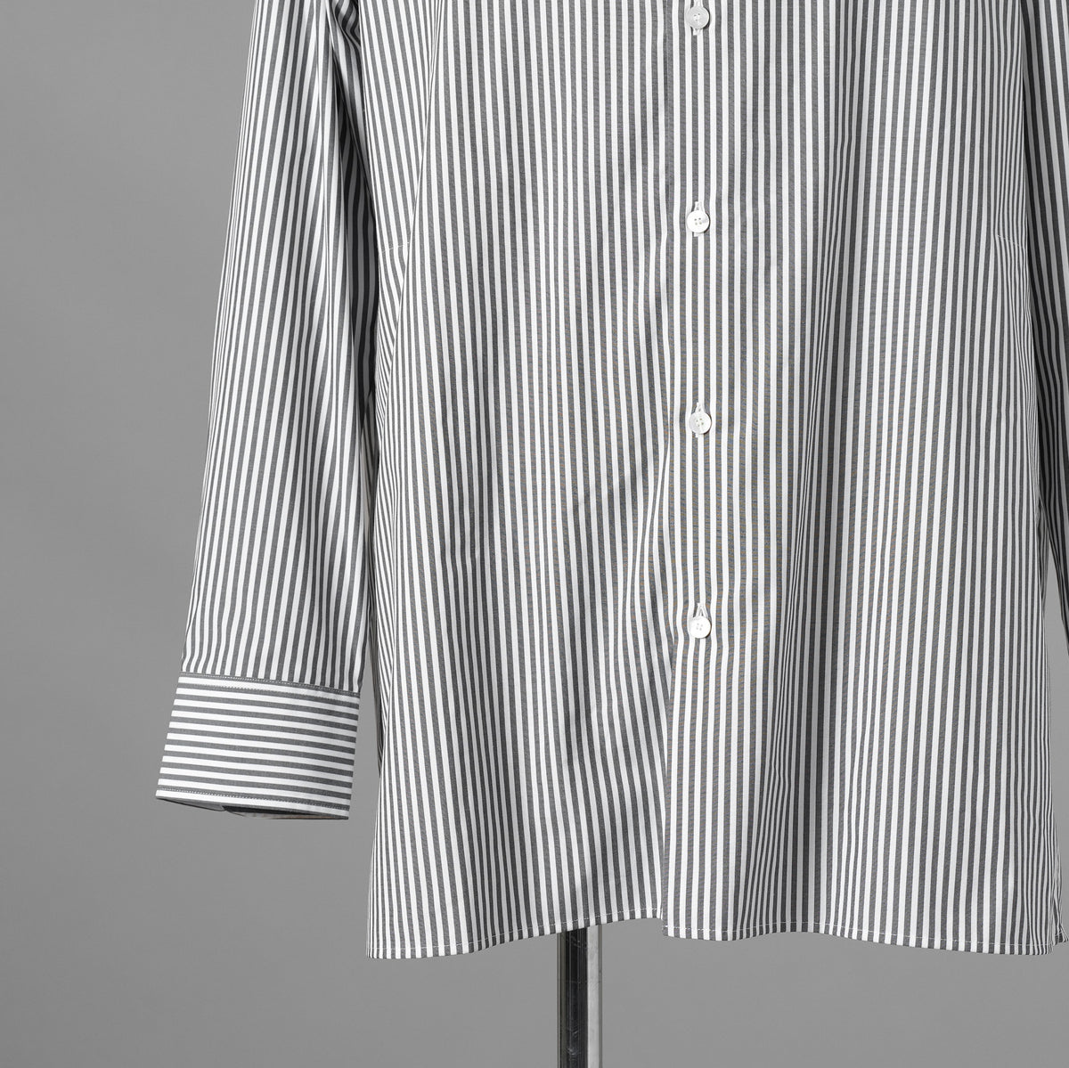 th products TARO HORIUCHI タロウ ホリウチ / 美品 25SS "ROMAN" Midsize Shirt  esteneige broad cloth 長袖シャツ / 2501 SH29 103 / size 1 (GRAY) 352111-in-ue