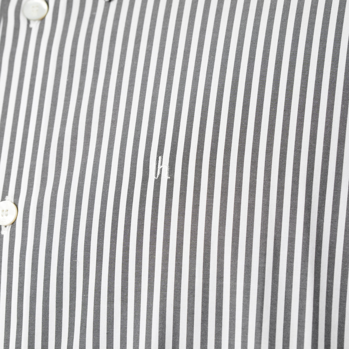 th products TARO HORIUCHI タロウ ホリウチ / 美品 25SS "ROMAN" Midsize Shirt  esteneige broad cloth 長袖シャツ / 2501 SH29 103 / size 1 (GRAY) 352111-in-ue