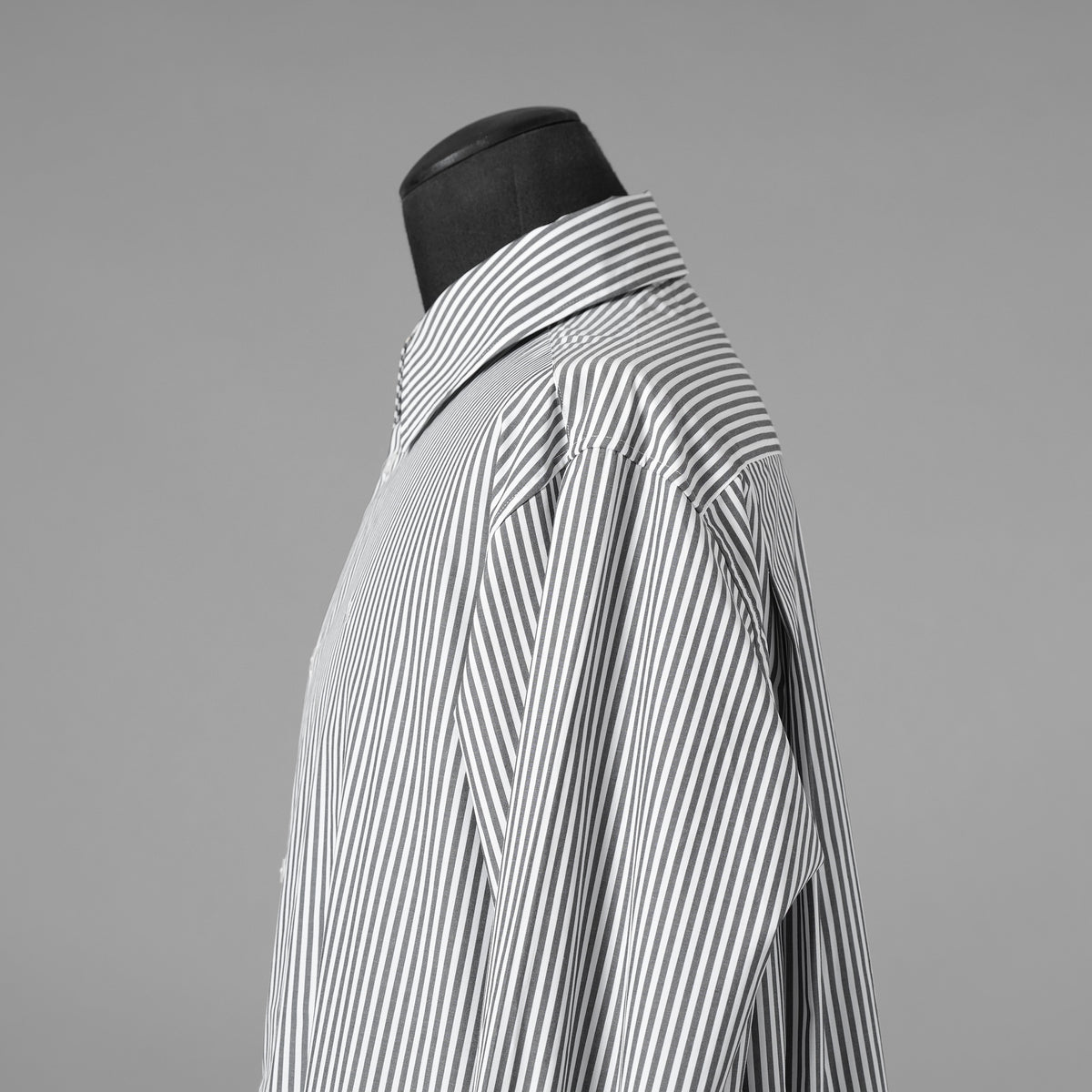 th products TARO HORIUCHI タロウ ホリウチ / 美品 25SS "ROMAN" Midsize Shirt  esteneige broad cloth 長袖シャツ / 2501 SH29 103 / size 1 (GRAY) 352111-in-ue