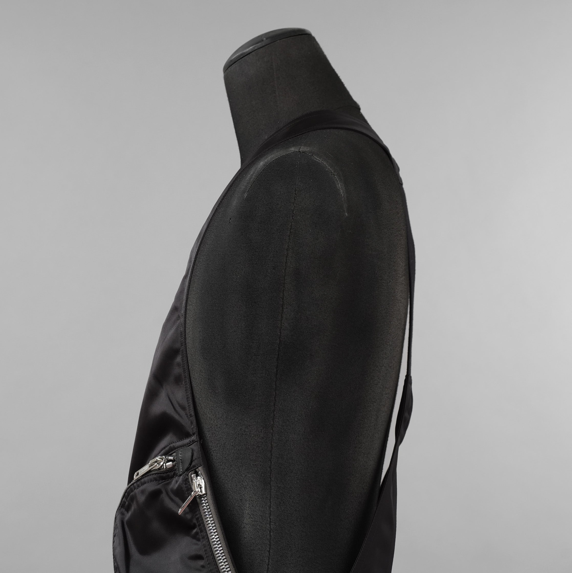 Rick Owens リックオウエンス / 美品 22AW STROBE / Bauhaus Vest バウハウス ベスト / RU02B2763-NBR / size 48 (BLACK)