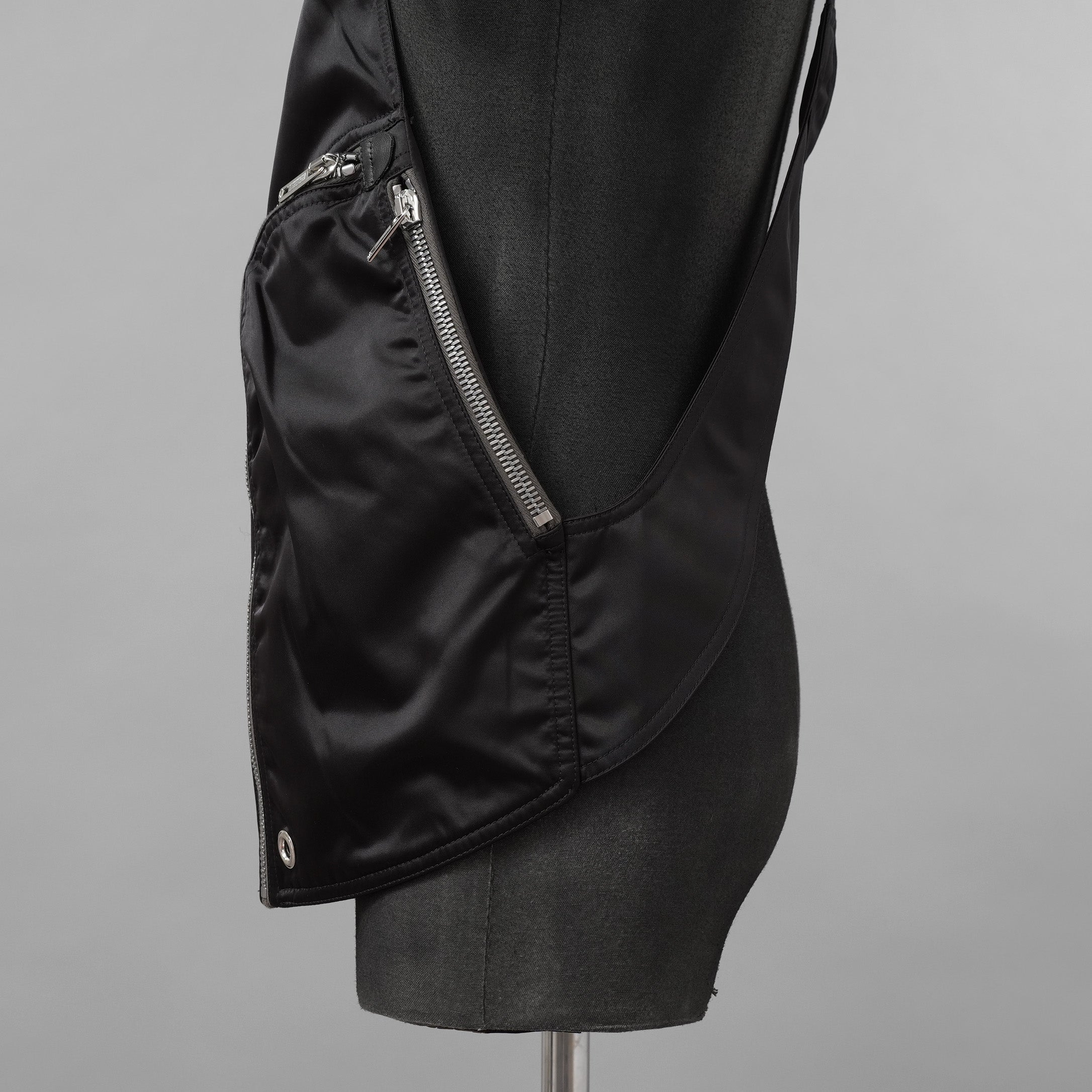 Rick Owens リックオウエンス / 美品 22AW STROBE / Bauhaus Vest バウハウス ベスト / RU02B2763-NBR / size 48 (BLACK)