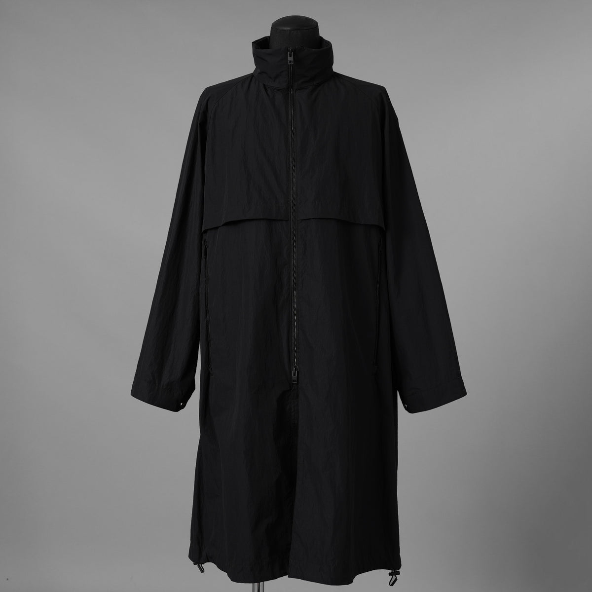 KAZUYUKI KUMAGAI ATTACHMENT カズユキ クマガイ アタッチメント / 20SS 塩縮タスランナイロンタフタ スタンドカラー コート / AC01-211 / size 2 (BLACK) 123032-alm