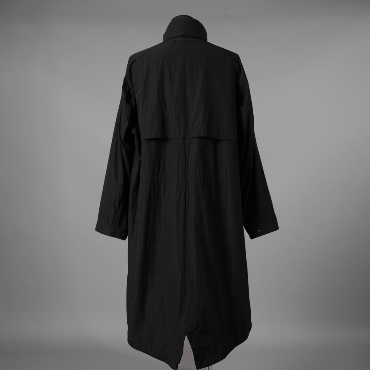 KAZUYUKI KUMAGAI ATTACHMENT カズユキ クマガイ アタッチメント / 20SS 塩縮タスランナイロンタフタ スタンドカラー コート / AC01-211 / size 2 (BLACK) 123032-alm
