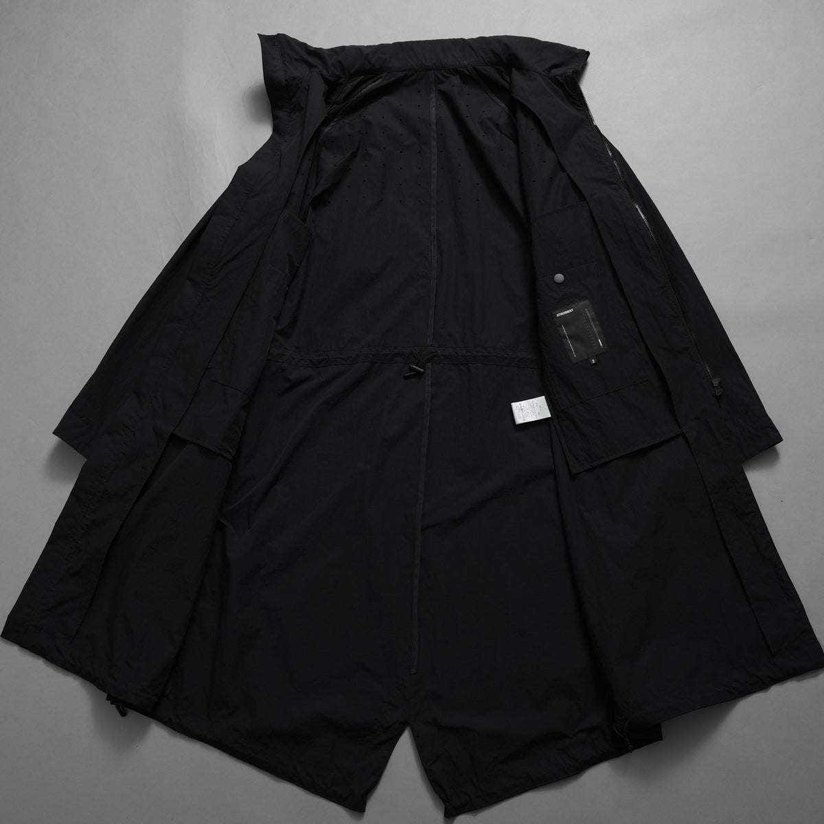 KAZUYUKI KUMAGAI ATTACHMENT カズユキ クマガイ アタッチメント / 20SS 塩縮タスランナイロンタフタ スタンドカラー コート / AC01-211 / size 2 (BLACK) 123032-alm