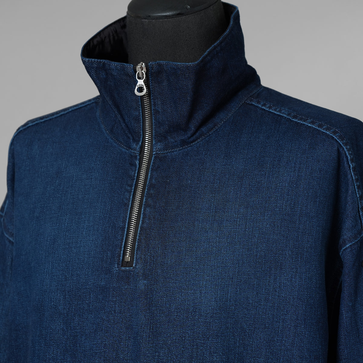 DIESEL ディーゼル / 美品 24AW D-FLOW-FSE ハーフジップ デニム プルオーバーシャツ 長袖シャツ / P01375 / size XS (INDIGO) 352116-in-ue