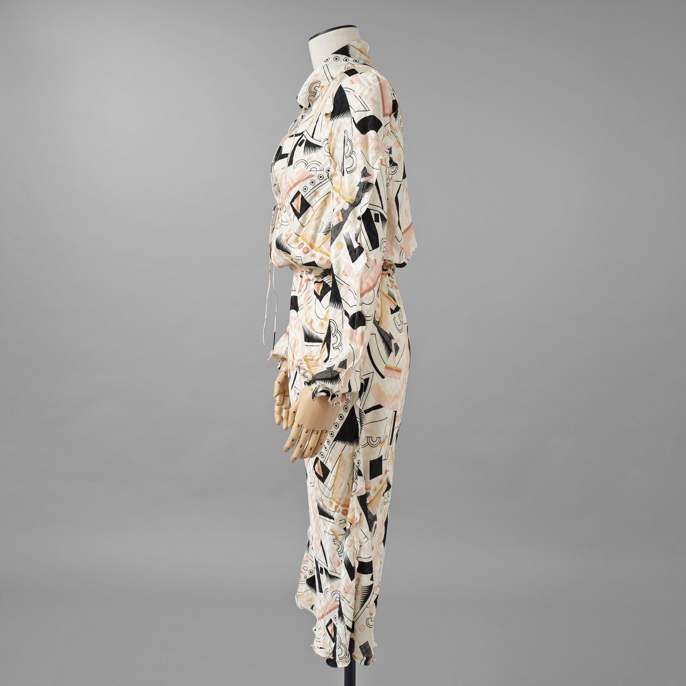 FENDI フェンディ / 美品 22SS ジオメトリック柄 シルクシフォン ワンピース / ドレス / FDB896 AJYC / size 40 (IVORY) レディース