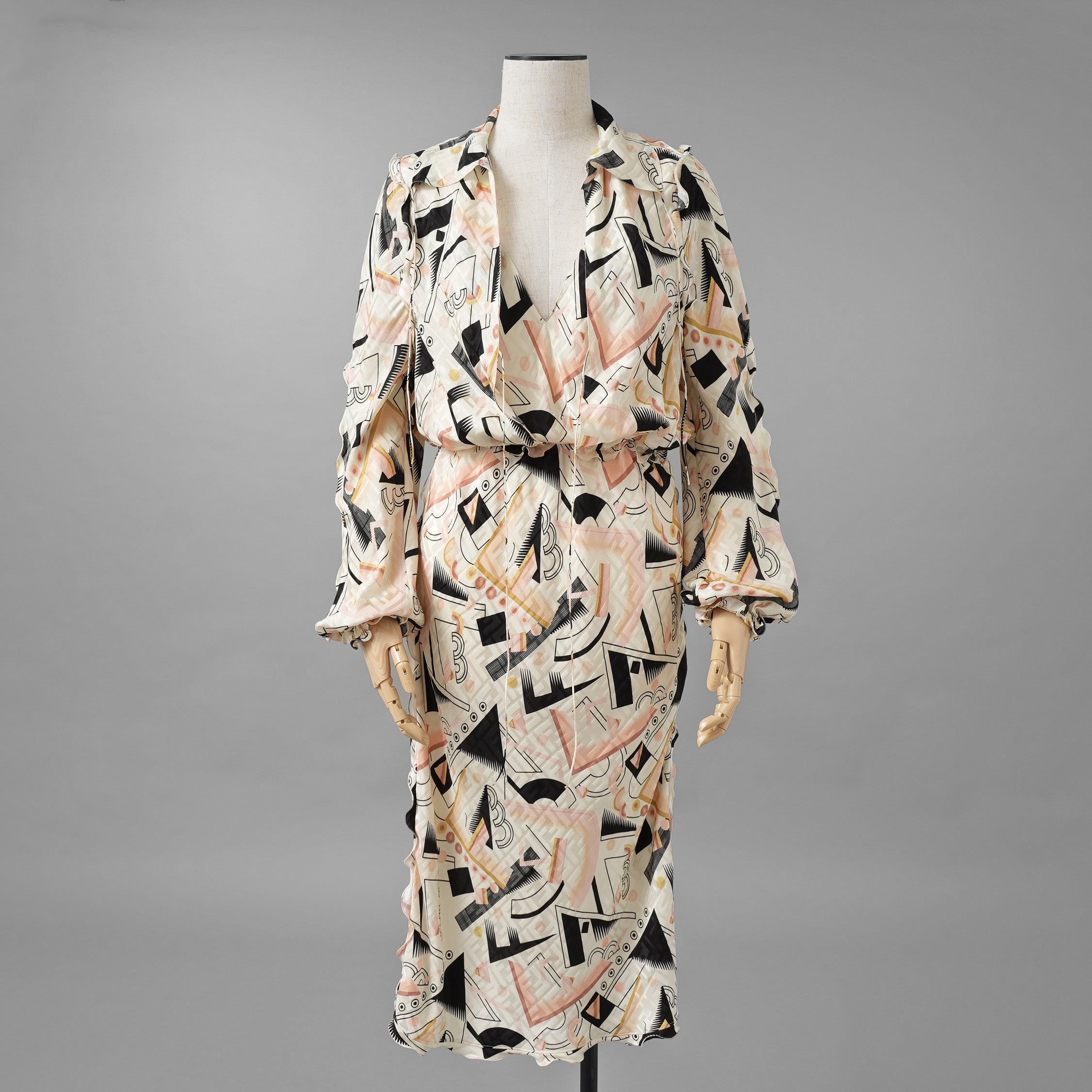FENDI フェンディ / 美品 22SS ジオメトリック柄 シルクシフォン ワンピース / ドレス / FDB896 AJYC / size 40 (IVORY) レディース