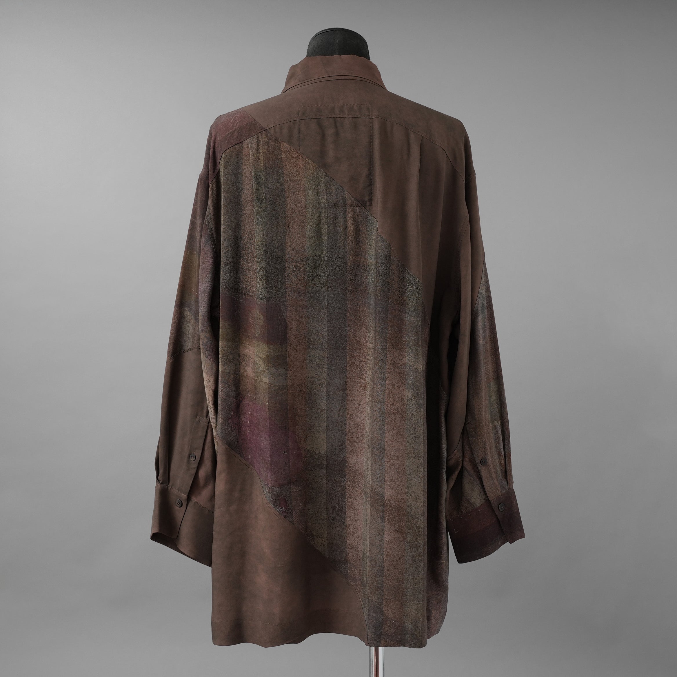 ZIGGY CHEN ジギーチェン/ 24SS Spiral Printing Oversized Long Shirt スパイラルプリント オーバーサイズ ロングシャツ（フェードカッパーローズ）長袖シャツ / OM2410720 / size 44 ( Faded Copper Rose )