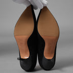 未使用 CELINE セリーヌ / エッセンシャル Vネック スウェード パンプス シューズ / size 35.5 (22.5cm) BLACK レディース 352113-izm