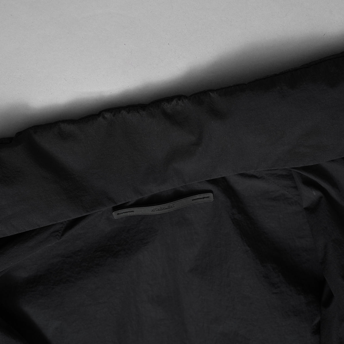 KAZUYUKI KUMAGAI ATTACHMENT カズユキ クマガイ アタッチメント / 20SS 塩縮タスランナイロンタフタ スタンドカラー コート / AC01-211 / size 2 (BLACK) 123032-alm