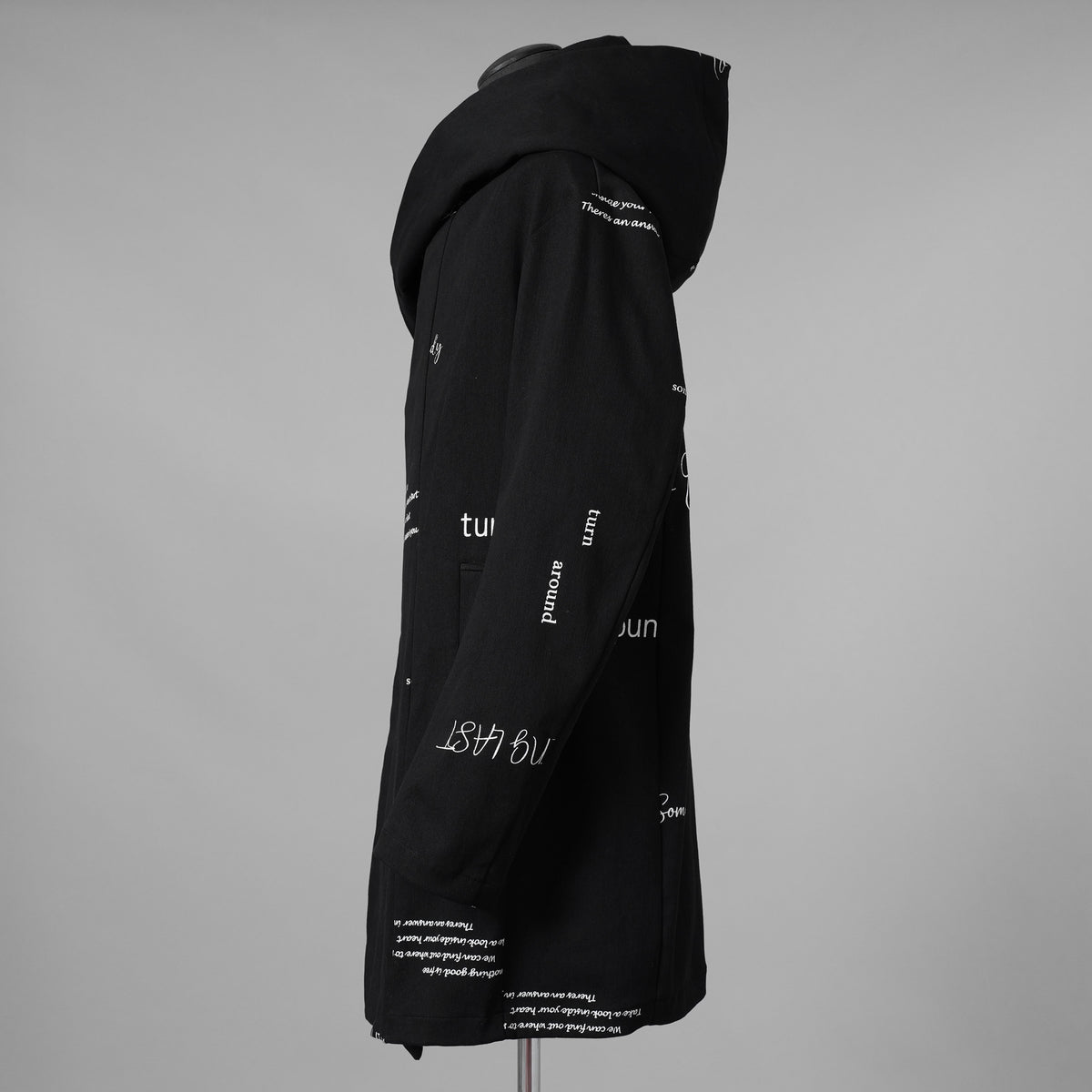 bajra バジュラ / 美品 25AW ストレッチデニム プリント フーデッドコート / 157UC03 / size 3 (BLACK) 352118-in-ue