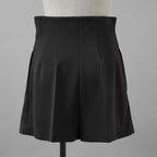 FENDI フェンディ / 美品 22AW タック ショートパンツ / キュロット / FR6336 AGTS / size 42 (BLACK) レディース