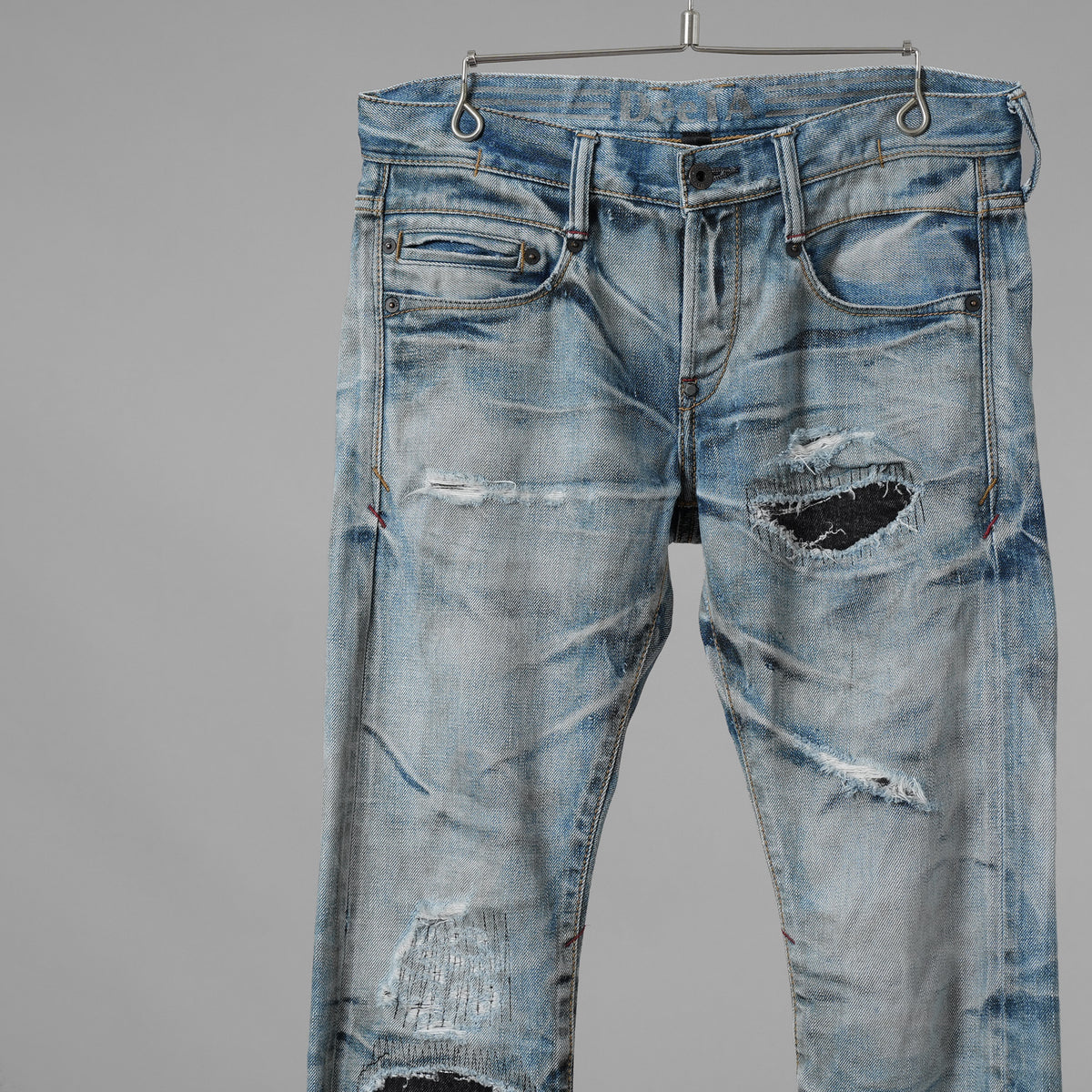 STRUM × DeeTA ストラム コラボ / 16AW JEFFLY PUNK & ROCK SLIM  クラッシュ＆リペア加工 デニムパンツ / DTA-004D / size 30 (INDIGO) 123033-alm
