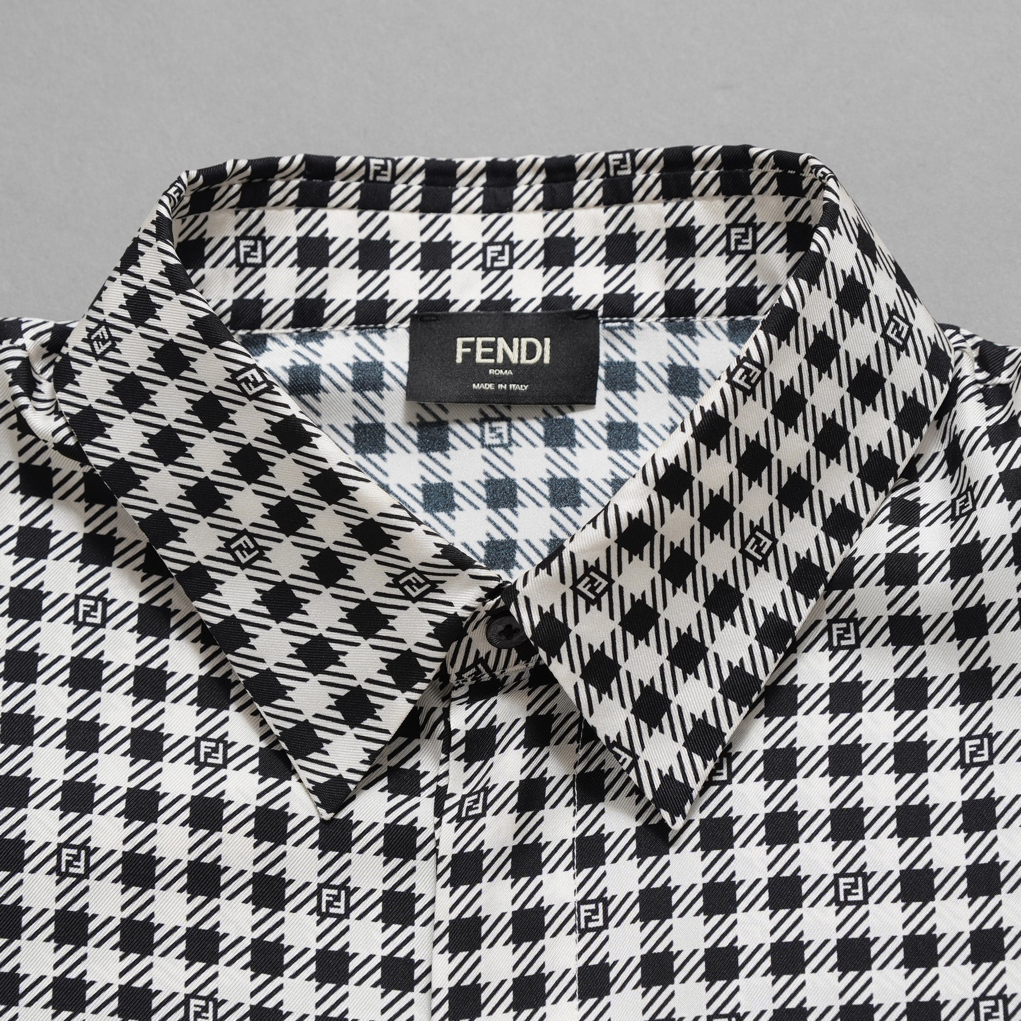 FENDI フェンディ / 美品 21SS FFチェーン柄 シルク 半袖シャツ/ ルーズフィット/ FS0795 AL2K /size 41 (BLACK x WHITE)