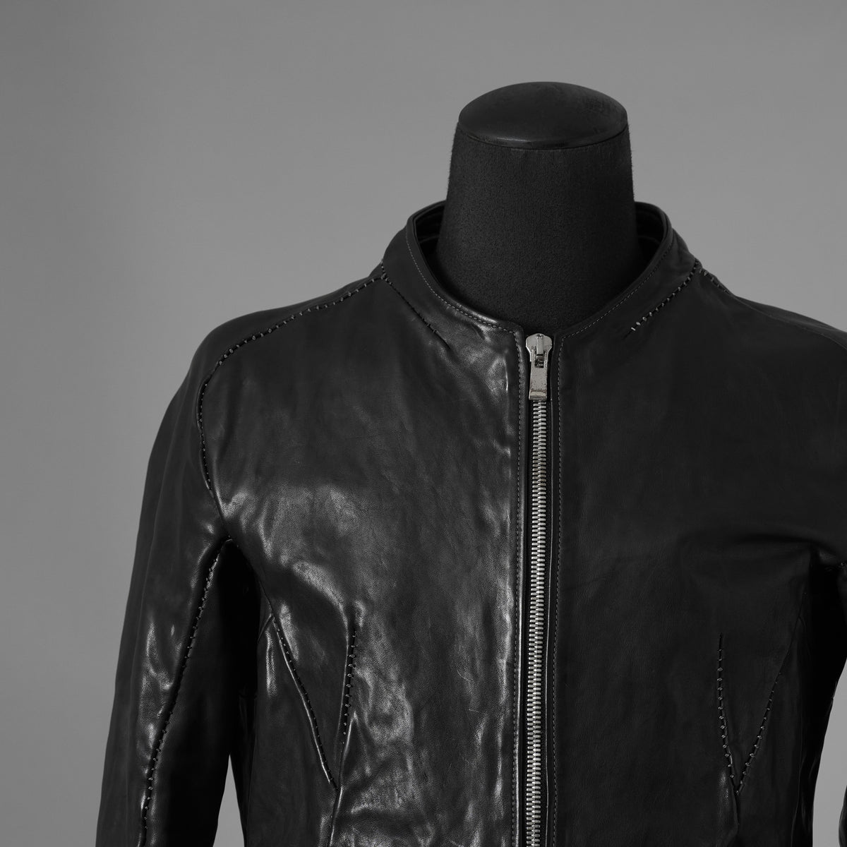 incarnation インカネーション / 極美品 21AW HORSE LEATHER NO COLLAR ZIP/F MOTO #2 LINED JB-4 ホース オーバーロック レザージャケット / 12411-41487-NK-01 / size S (BLACK)