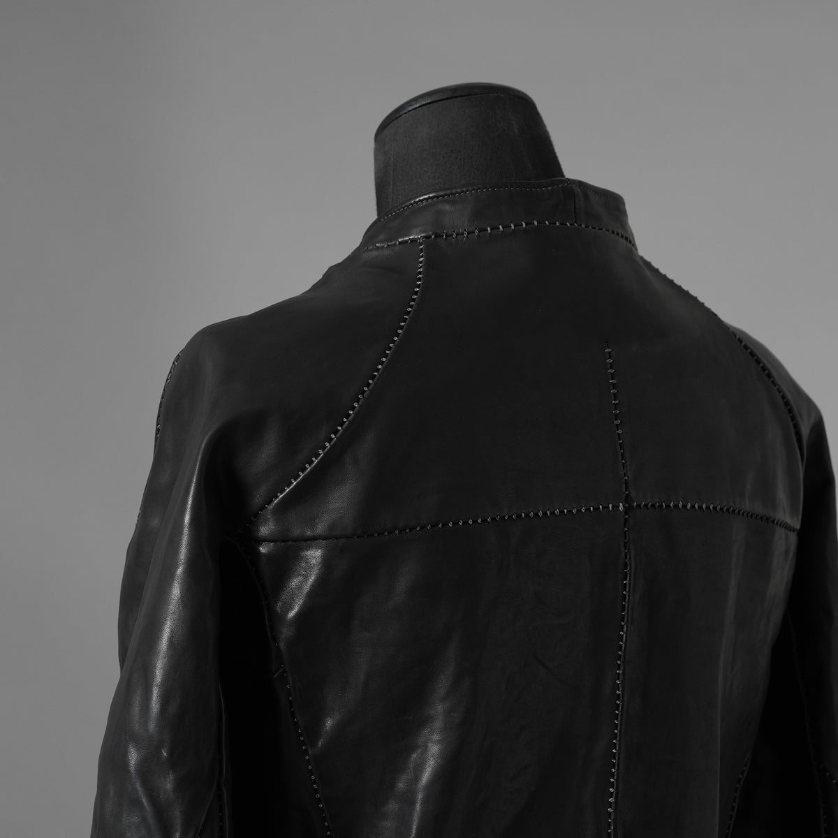 incarnation インカネーション / 極美品 21AW HORSE LEATHER NO COLLAR ZIP/F MOTO #2 LINED JB-4 ホース オーバーロック レザージャケット / 12411-41487-NK-01 / size S (BLACK)