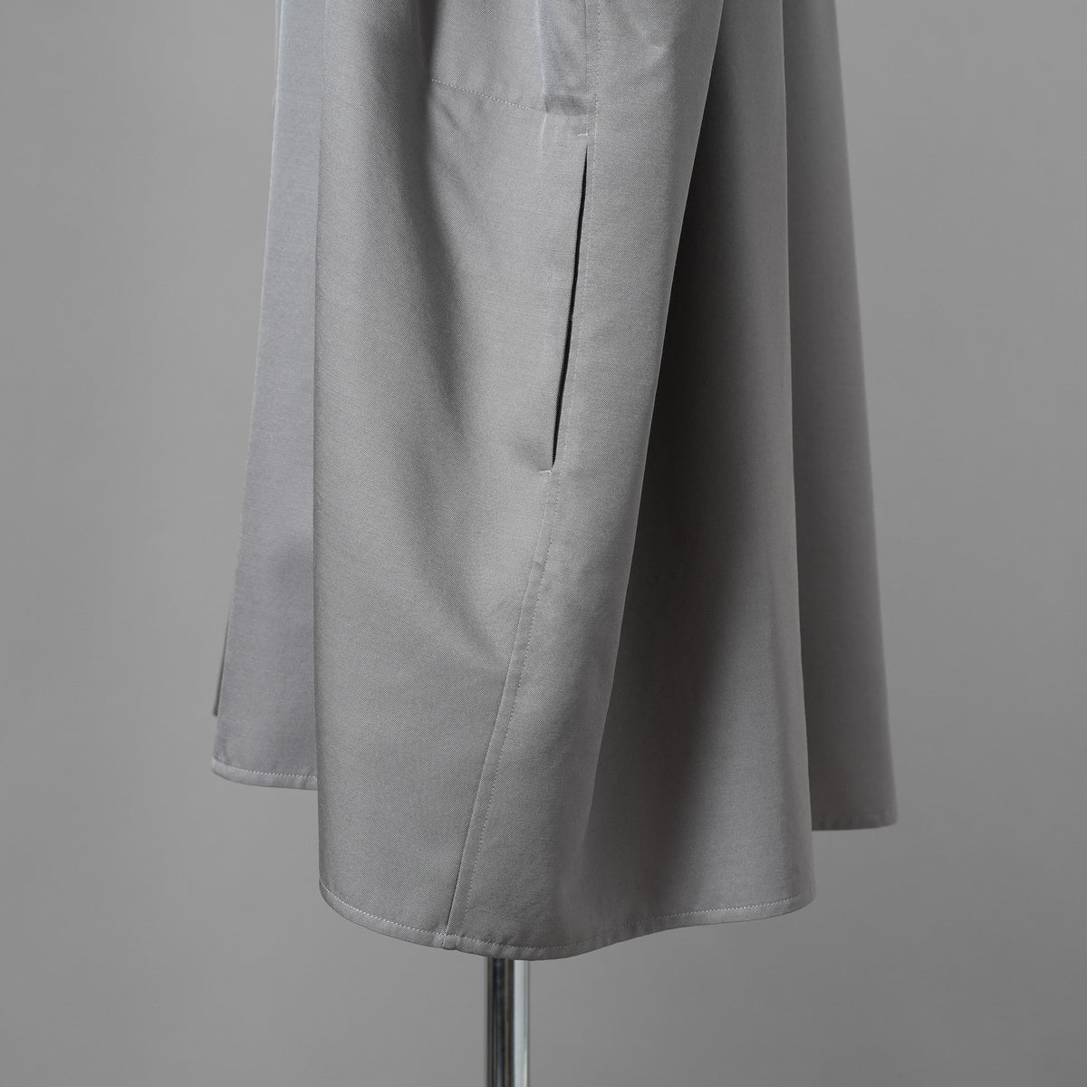 th products TARO HORIUCHI タロウ ホリウチ / 美品 Oversized Shirt ウールシルク オーバーサイズシャツ 長袖シャツ / 2201-SH05-M104 / size S (GRAY) 352123-in-ue