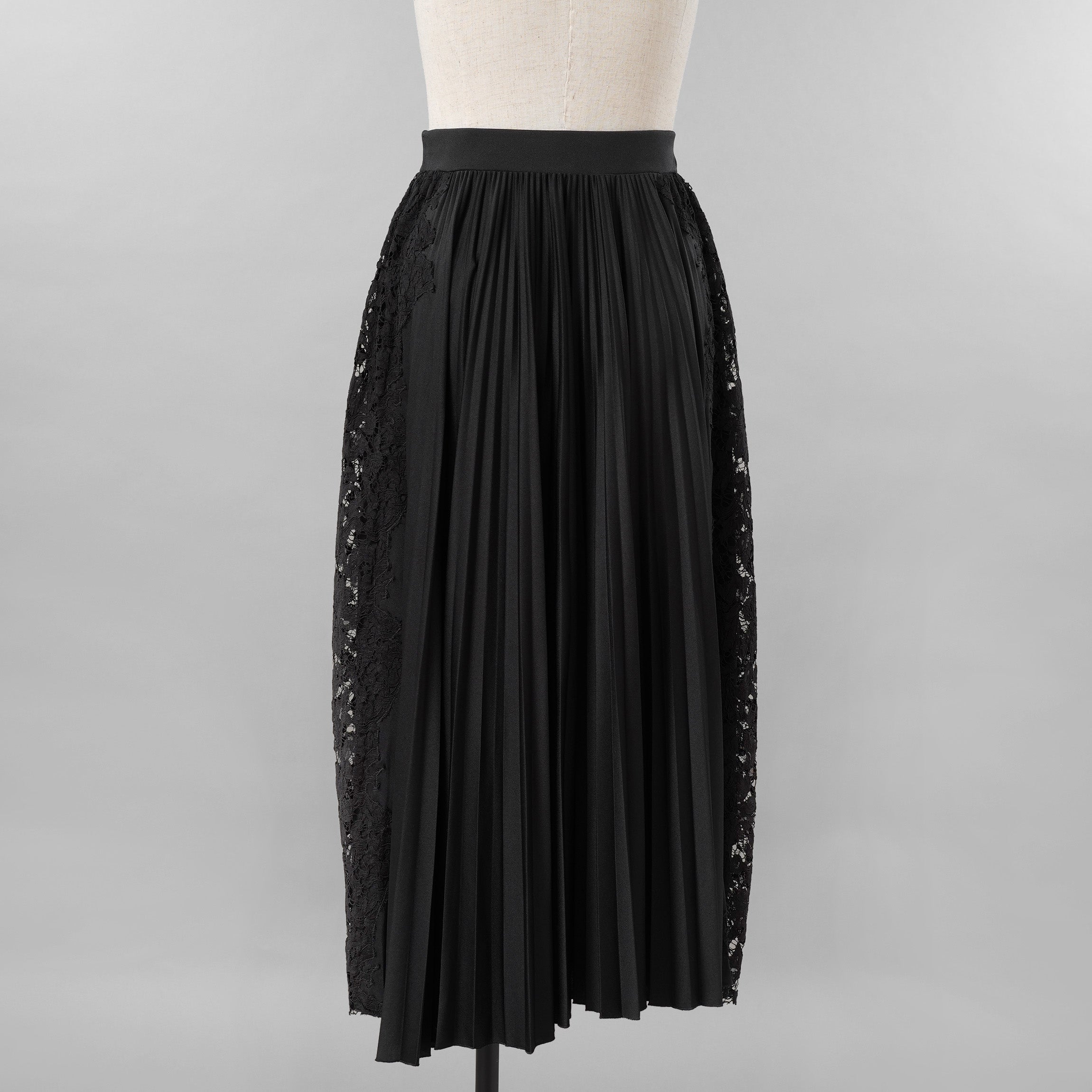 VALENTINO ヴァレンティノ / 美品 21SS VLTNロゴ プリーツ＆レース スカート / VB3MD02T668 / size XS (BLACK) レディース