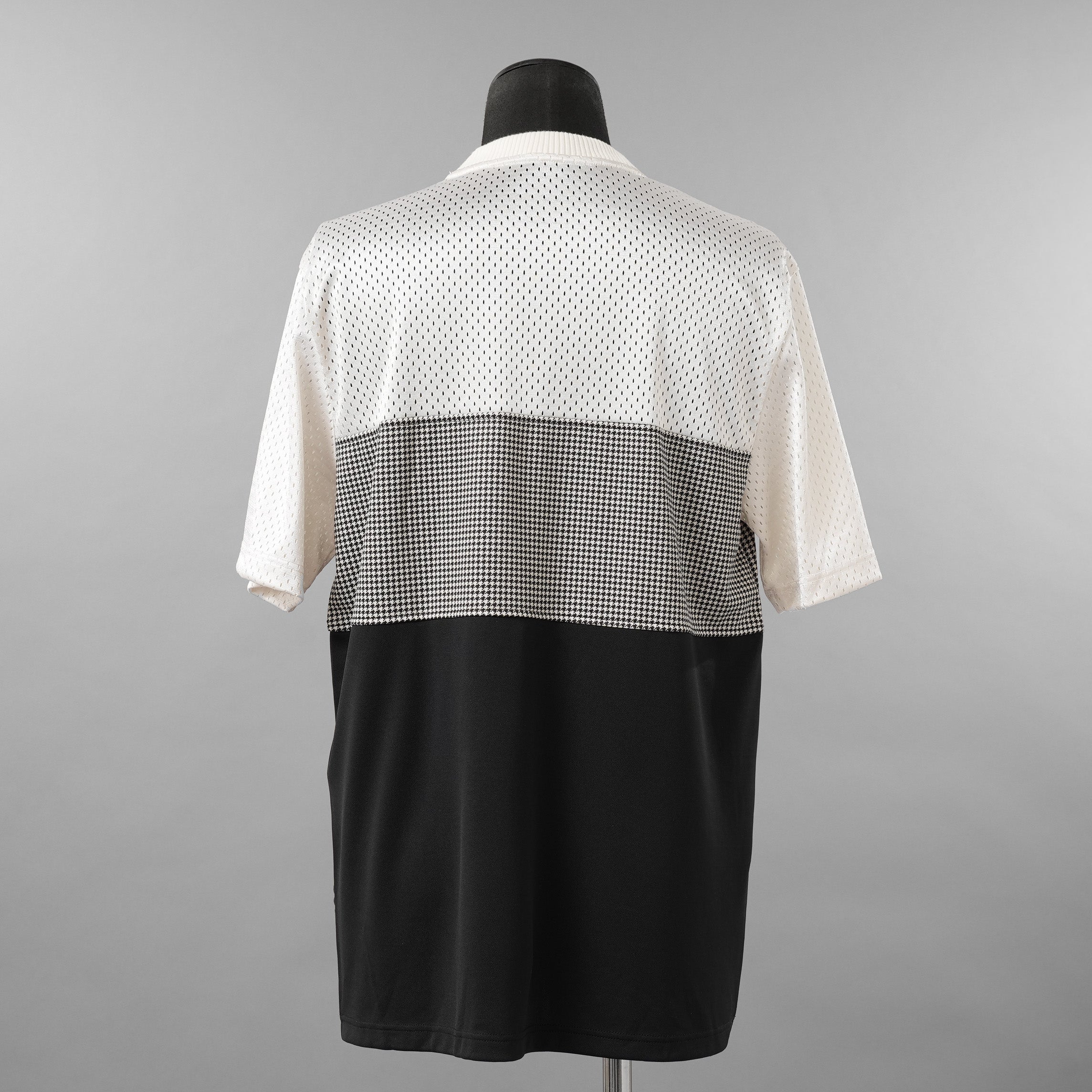FENDI フェンディ / 美品 22SS テクニカルメッシュ FF柄 サイドテープ ロゴ 半袖TシャツFAF649AL49 / size L (WHITE x BLACK)