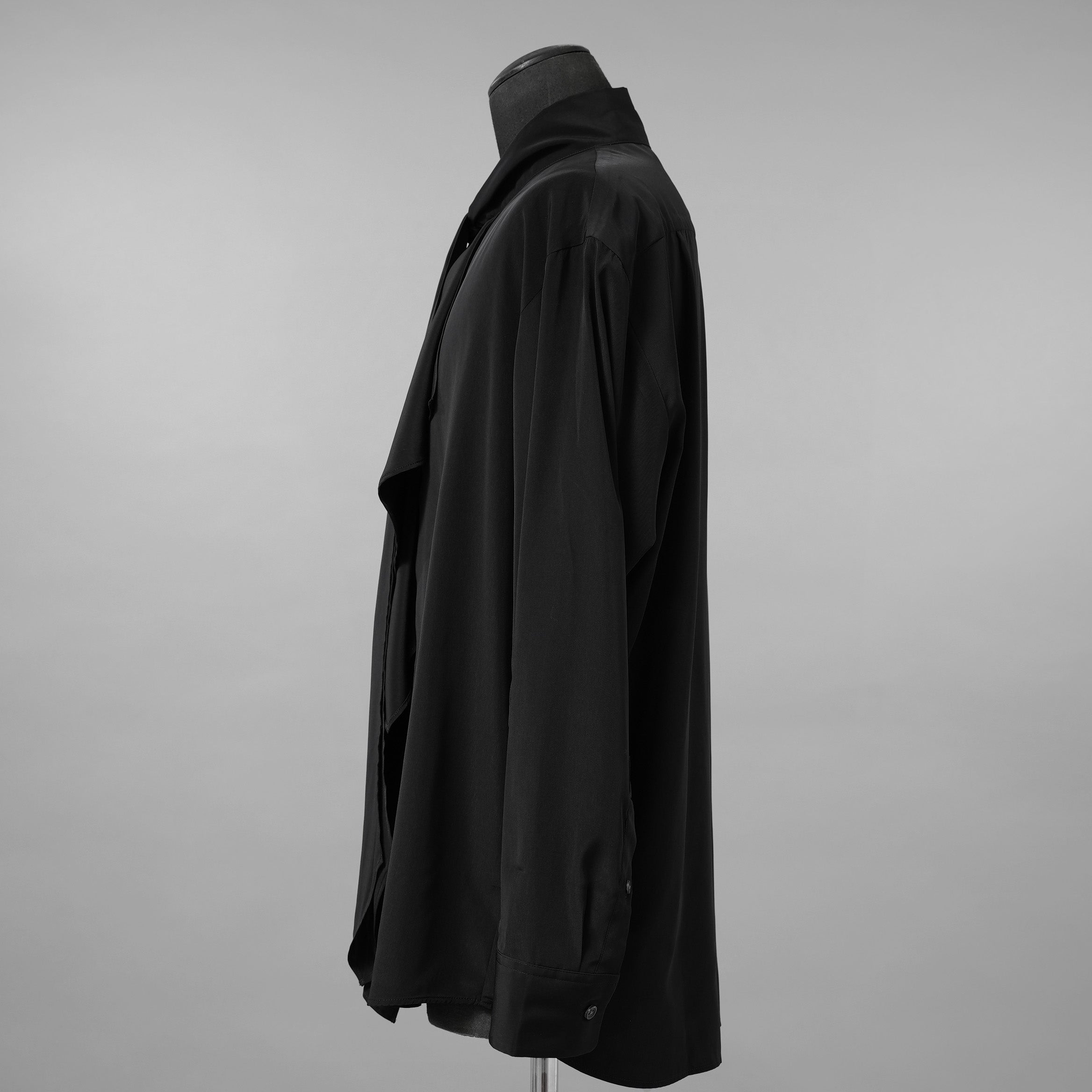 LAD MUSICIAN ラッドミュージシャン / 美品 25AW DECHINE FRILL BIG SHIRT ボウタイ 長袖シャツ / 2225-104 / size 44 ( BLACK )