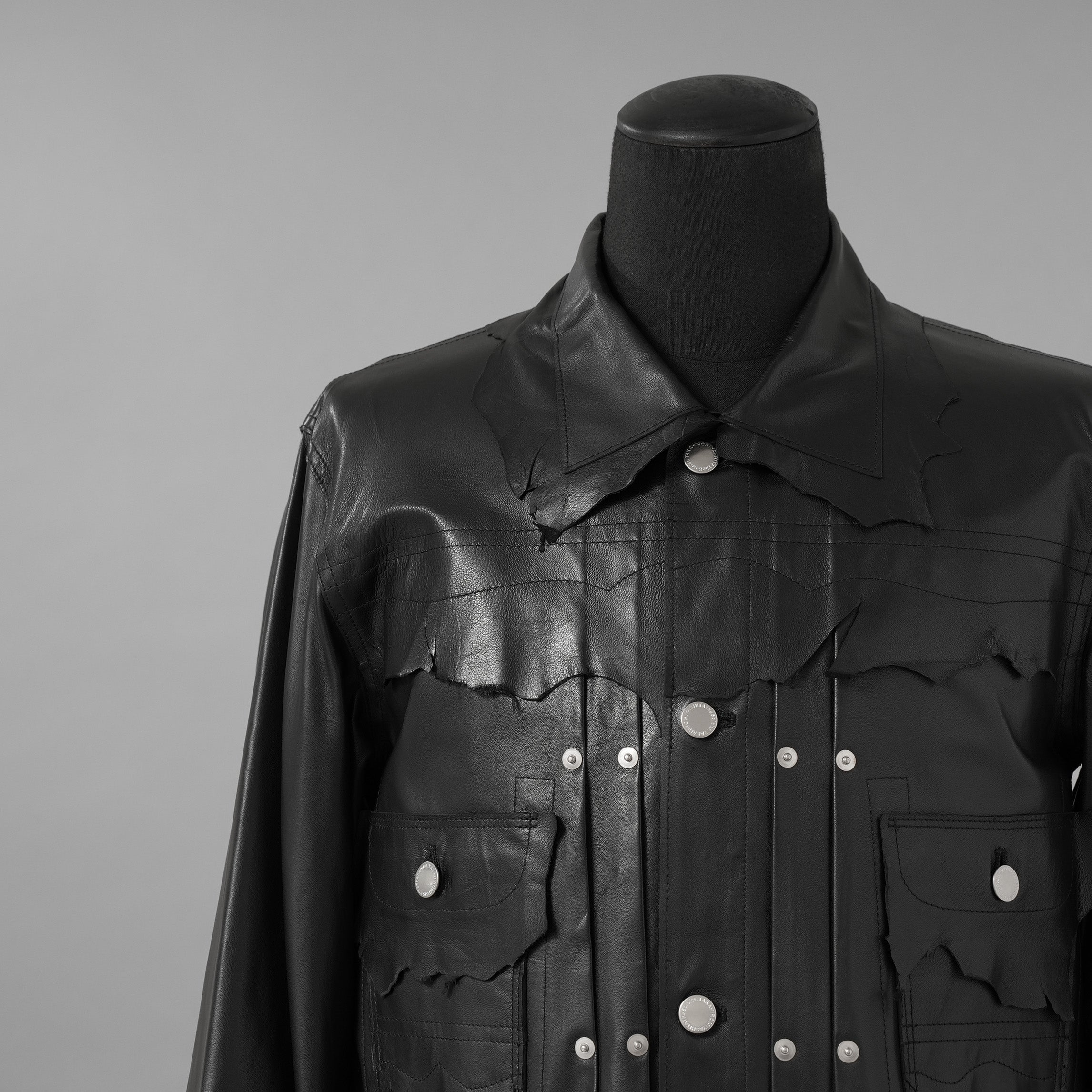 超希少 未使用品 TAKAHIROMIYASHITATheSoloist. タカヒロミヤシタ ソロイスト / 24AW ROYAL FLASH神宮前店30周年 記念別注 Rough Out Lamb Leather Work Jacket. / レザー トラッカー ジャケット / sjr30th.0001 / size 50 (BLACK)