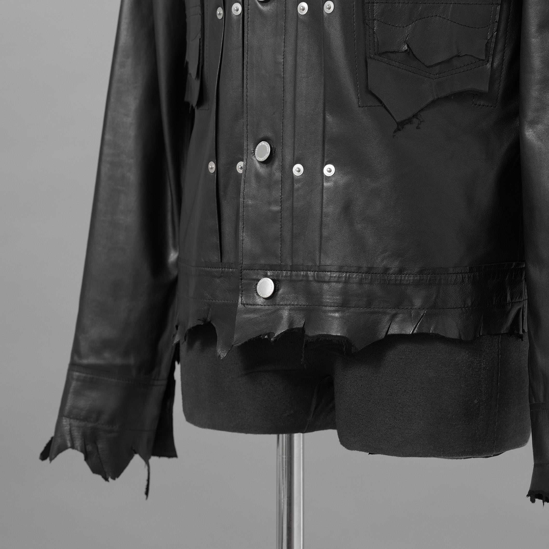 超希少 未使用品 TAKAHIROMIYASHITATheSoloist. タカヒロミヤシタ ソロイスト / 24AW ROYAL FLASH神宮前店30周年 記念別注 Rough Out Lamb Leather Work Jacket. / レザー トラッカー ジャケット / sjr30th.0001 / size 50 (BLACK)