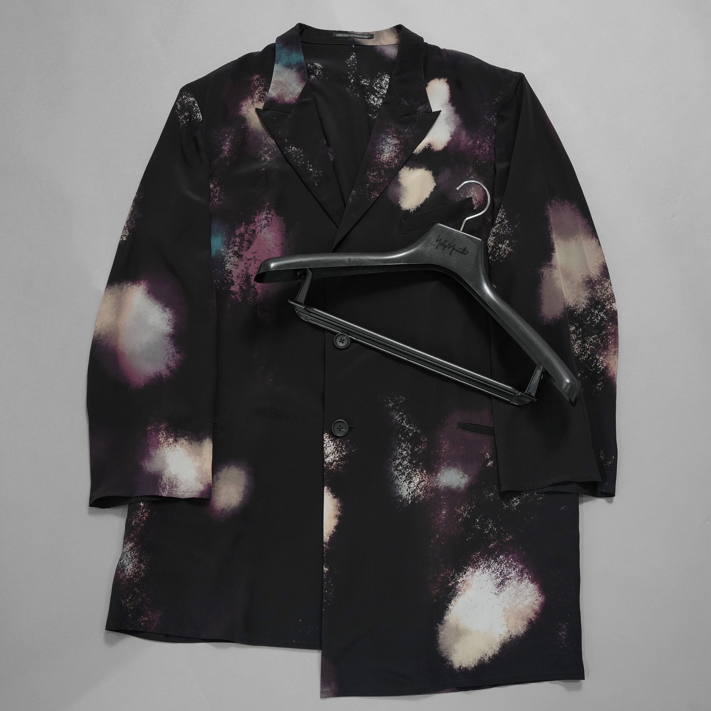 Yohji Yamamoto POUR HOMME ヨウジヤマモト プールオム / 美品 25SS COLOR SCHEME PRINT JACKET シルクジャケット/ HP-J67-828-1-03 / size 2 (BLACK)