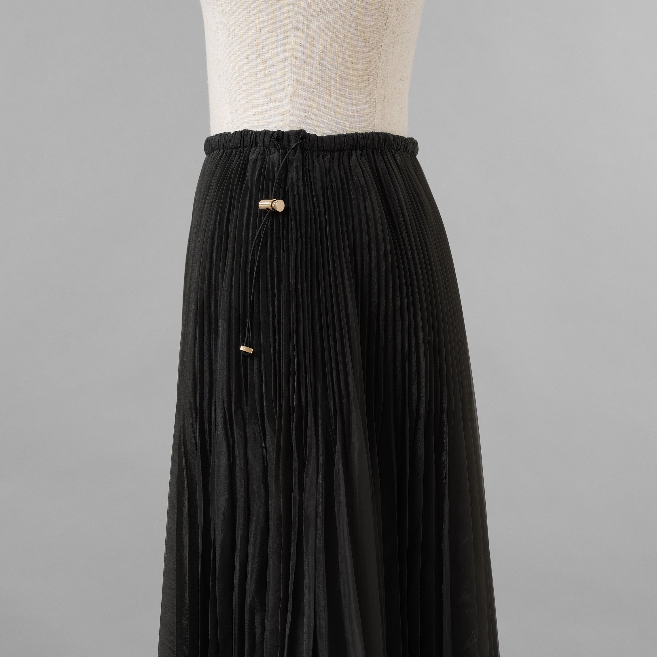 FENDI フェンディ / 美品 19AW ロング プリーツ スカート / FQ7093 A9D0 / size 38 (BLACK) レディース