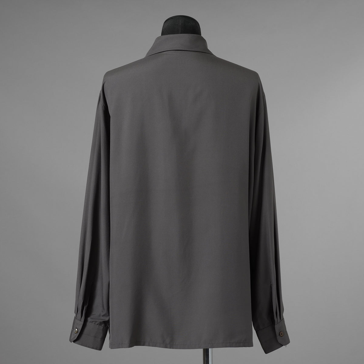 LEMAIRE ルメール / 美品 21AW silk tie neck shirs シルク タイネックシャツ 長袖シャツ / M213 SH174 LF634 / size 48 (CHARCOAL GRAY)  352131-in-ue
