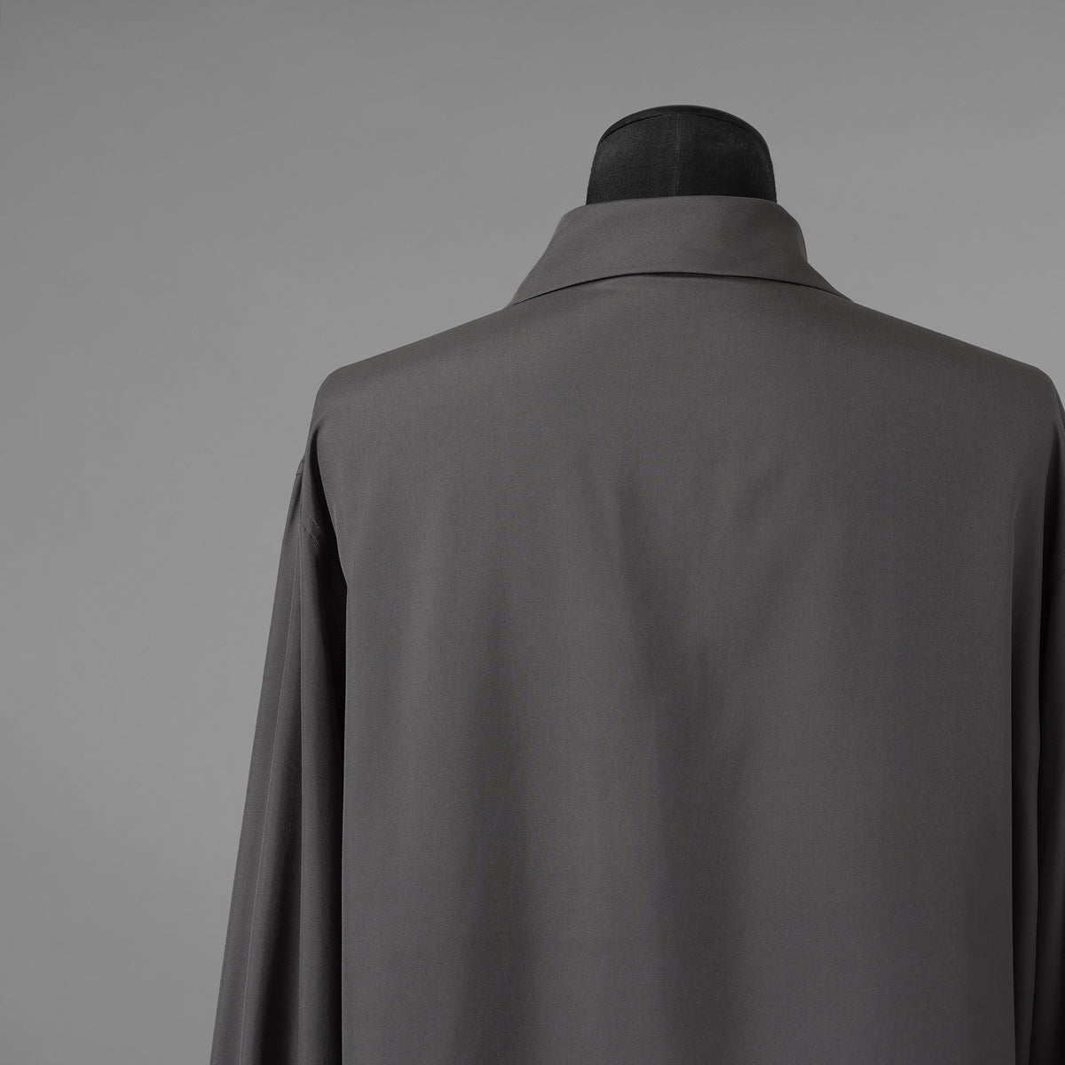 LEMAIRE ルメール / 美品 21AW silk tie neck shirs シルク タイネックシャツ 長袖シャツ / M213 SH174 LF634 / size 48 (CHARCOAL GRAY)  352131-in-ue