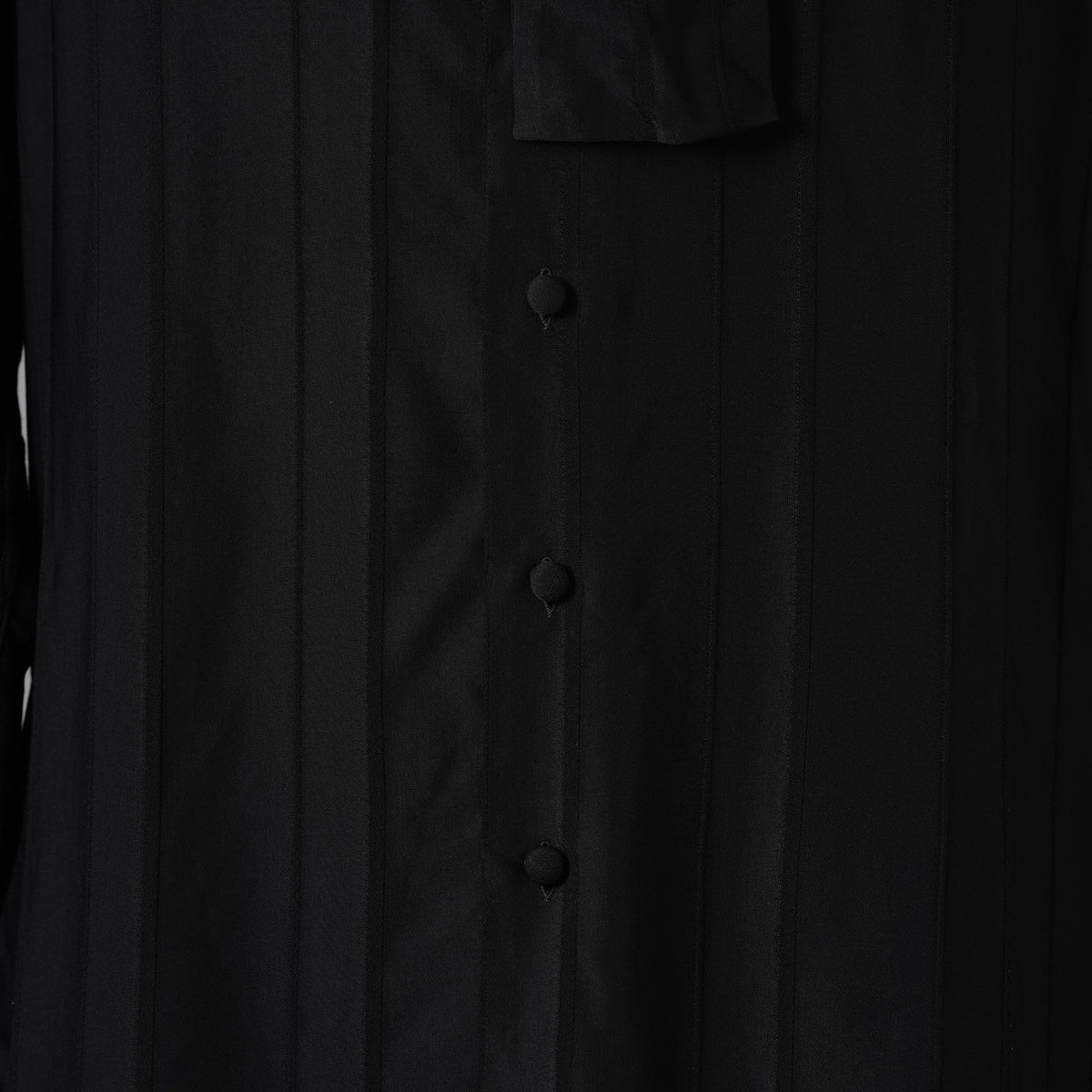 LARDINI ラルディーニ / 美品 23AW ビスコース クレポン ボウタイブラウス 長袖シャツ / 20071 11 KC511181 / size 39 (BLACK）352132-in-ue