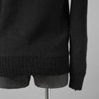 CAROL CHRISTIAN POELL キャロルクリスチャンポエル / 美品 2017 IN-BETWEEN / SEAMLESS LONG SLEEVES SWEATER “PENTASIR” REVERSIBLE / KM/2630-IN PENTASIR/11 / リバーシブル ニット / size 44 (DARK GREEN)