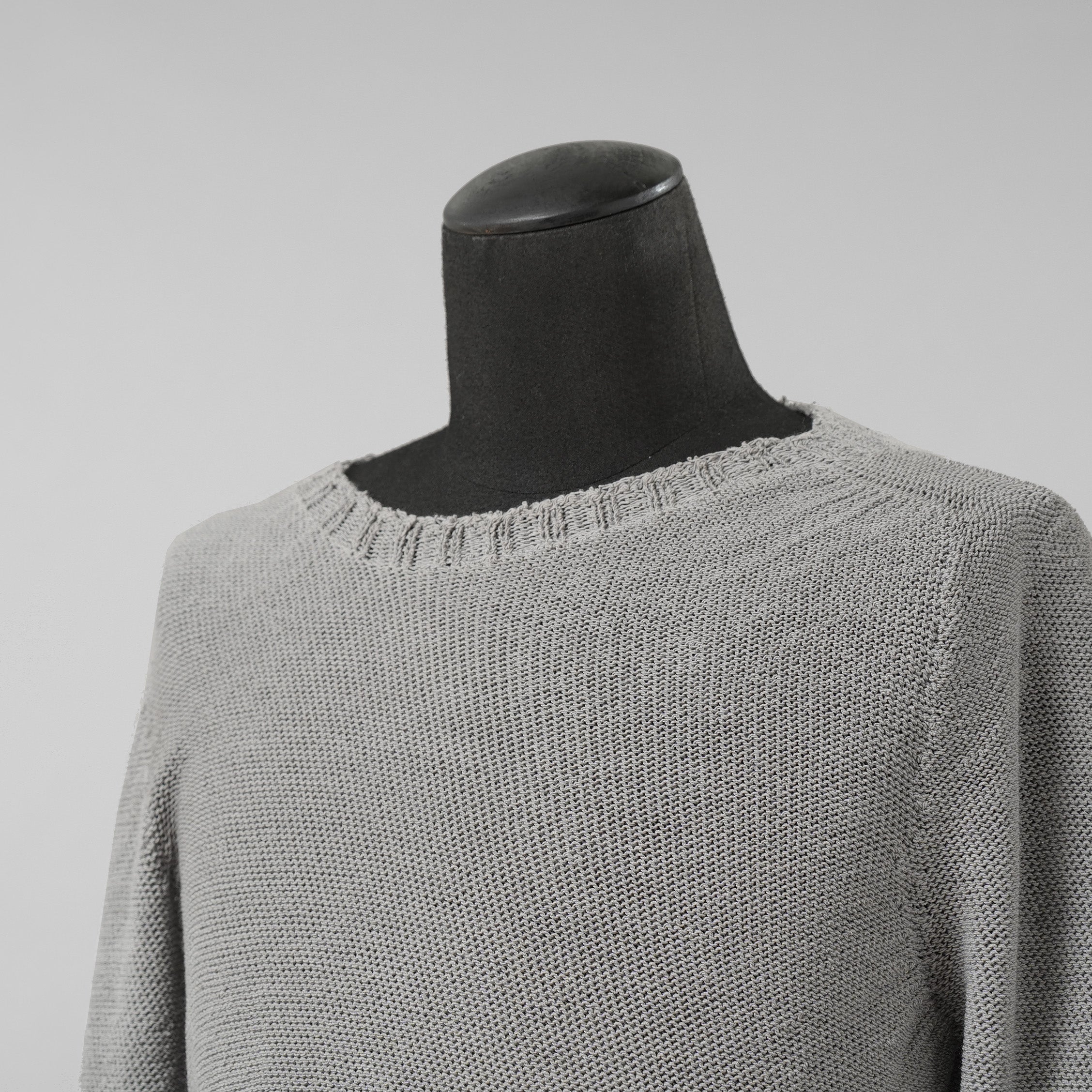 CAROL CHRISTIAN POELL キャロルクリスチャンポエル / 美品 2017 IN-BETWEEN / SEAMLESS LONG SLEEVES SWEATER “PENTASIR” REVERSIBLE / KM/2629-IN PENTASIR/4 / リバーシブル ニット / size 46 (GRAY)