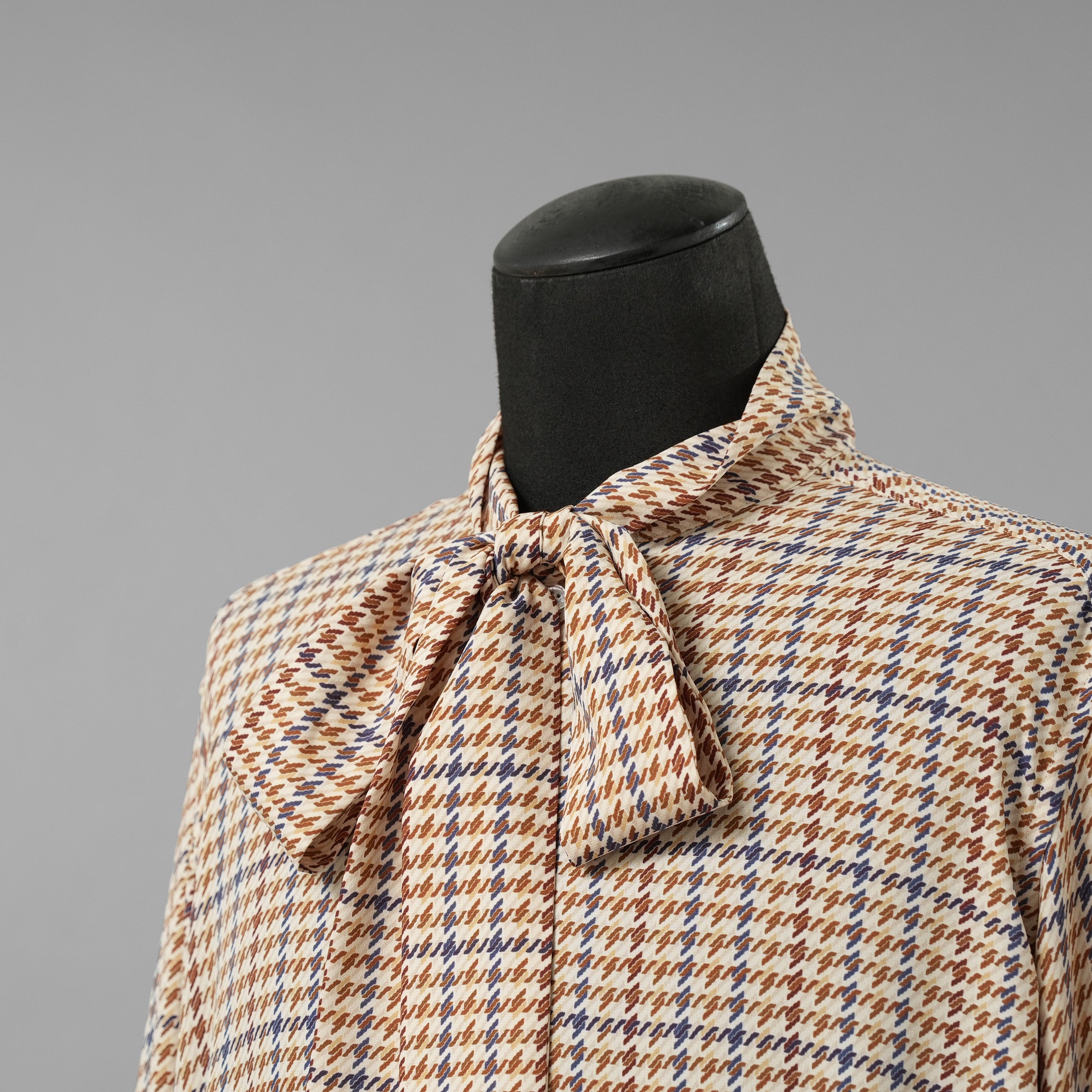 LANVIN collection ランバン コレクション / 美品 21AW PABLO BOW BLOUSE ボウタイ 長袖シャツ / LA-1Z*-30307 / size 50 ( MULTI )
