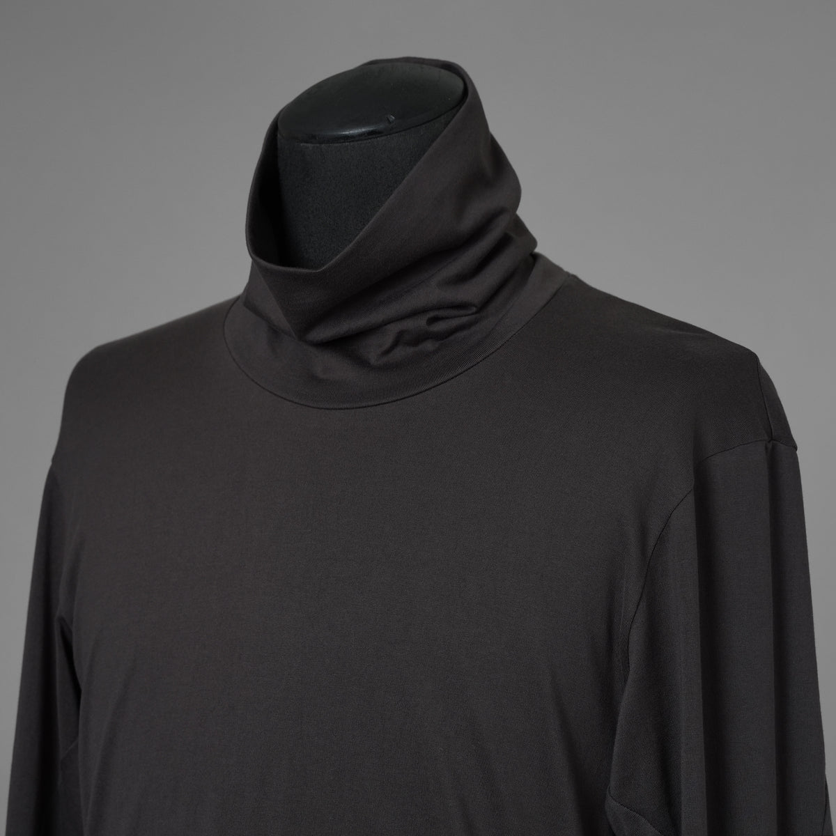 新品 DEVOA デヴォア / 25SS High Neck Long Sleeve SUVIN Cotton Jersey ハイネック ロングスリーブ スビン コットン ジャージー 長袖Tシャツ / CSC-28GV5 / size 1 (STEEL GRAY) 123047-alm