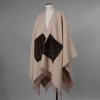 FENDI フェンディ / 美品 19AW FFロゴ ウールカシミヤ ポンチョ アクセサリー / FXX707 A9VR F0NH8 / ONE SIZE (BEIGE) レディース 352129-izm