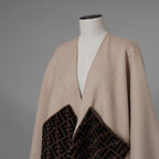 FENDI フェンディ / 美品 19AW FFロゴ ウールカシミヤ ポンチョ アクセサリー / FXX707 A9VR F0NH8 / ONE SIZE (BEIGE) レディース 352129-izm