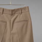 Brunello Cucinelli ブルネロクチネリ / 美品 17SSフォールドヘム ショートパンツ バミューダパンツ / MA171P7322 /  size 40 (TAUPE) レディース