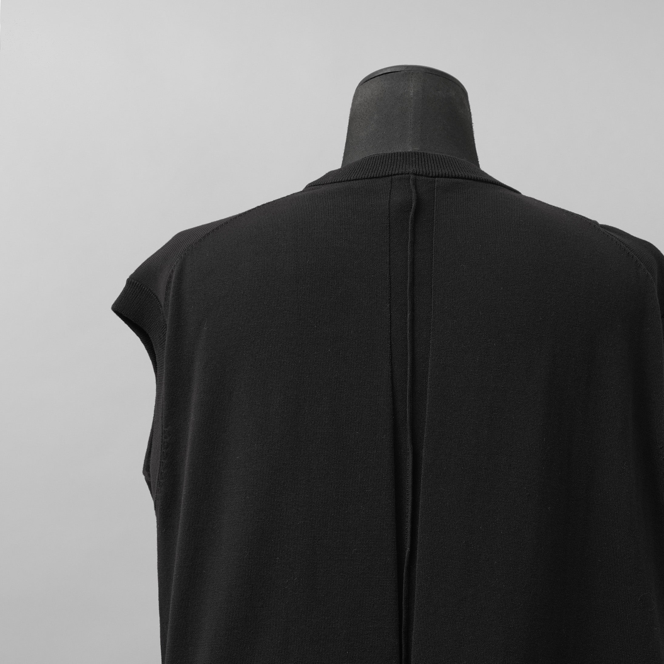 RIPVANWINKLE リップヴァンウィンクル / 美品 23SS CROSS KNIT JERSEY VEST アシンメトリー ドレープ ノースリーブカットソー ニット / RW-420 / size L ( BLACK )