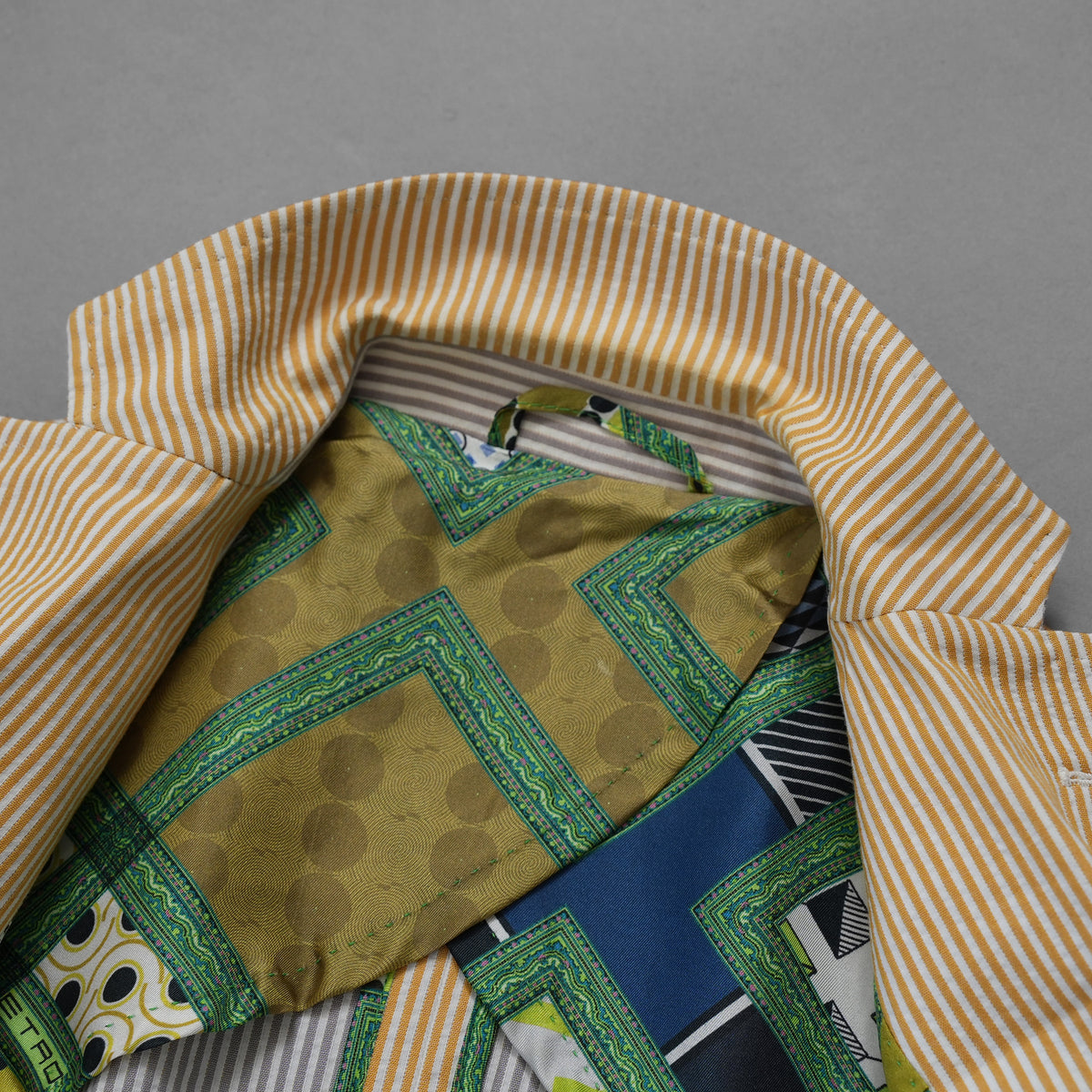ETRO エトロ / 14SS シアサッカー・ストライプ・テーラード ジャケット / 141-11889-1161 / size 46 (YELLOW) 352142-in-ue