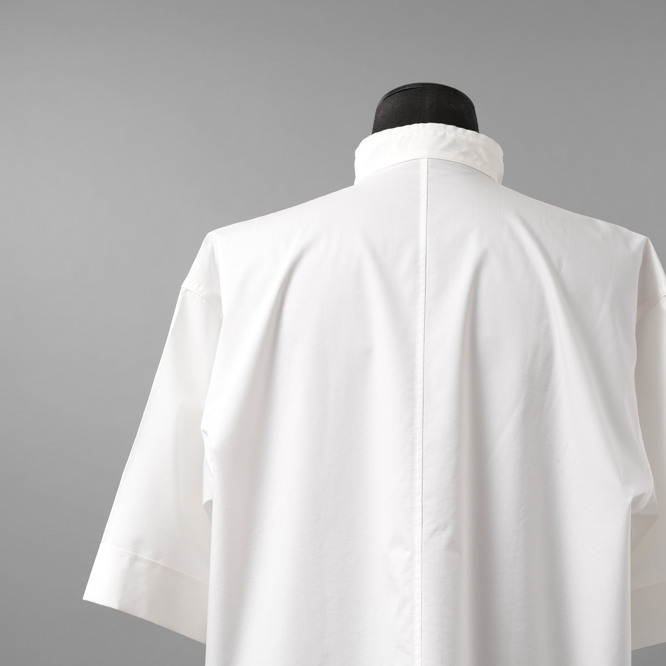 CINOH チノ / 22SS S/S SHIRT バンドカラー 半袖シャツ / 22SST309 / size 48 (WHITE)