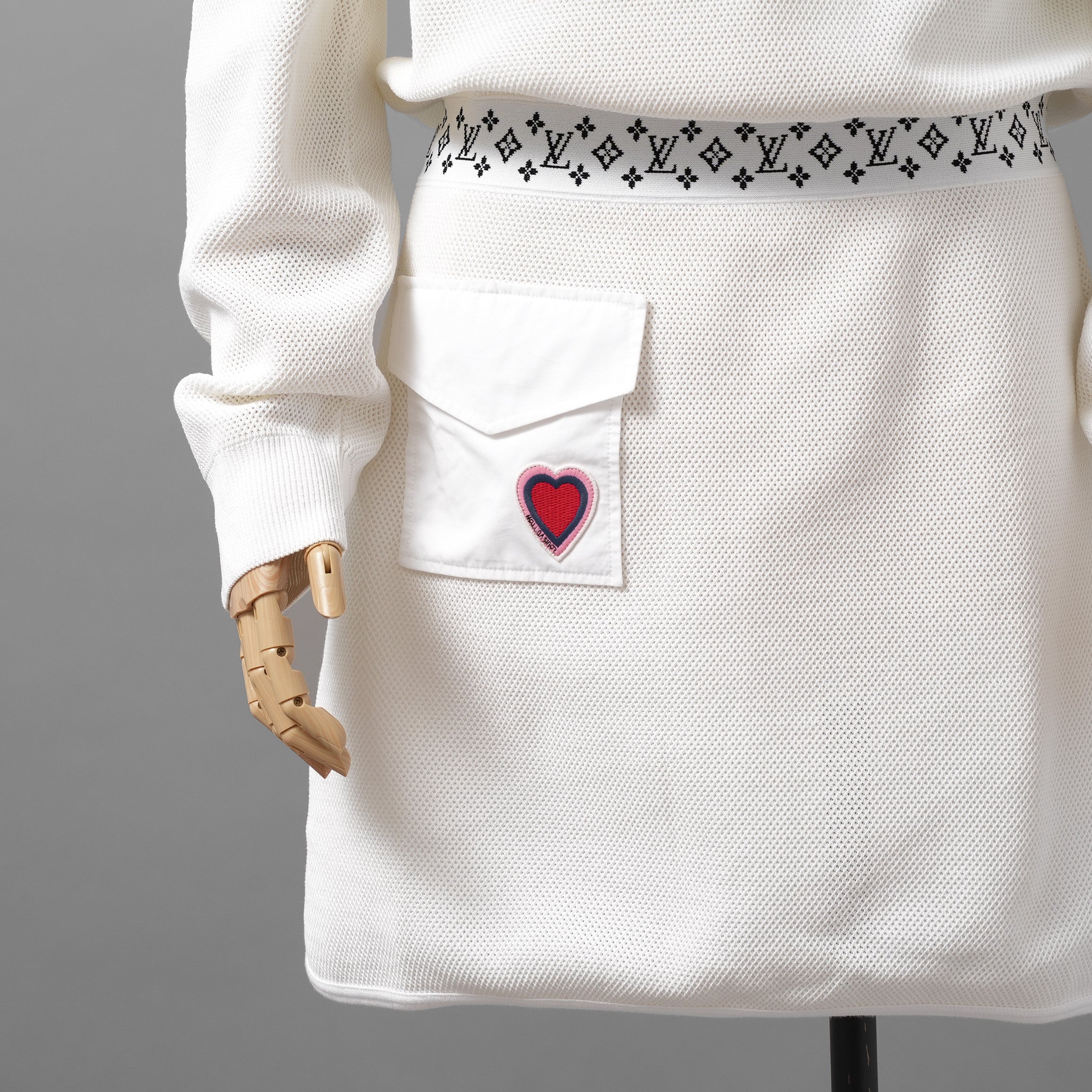 LOUIS VUITTON ルイヴィトン / 21SS クイーン・オブ・ハート ニットドレス / ワンピース / 1A8L8P / size M (WHITE) レディース