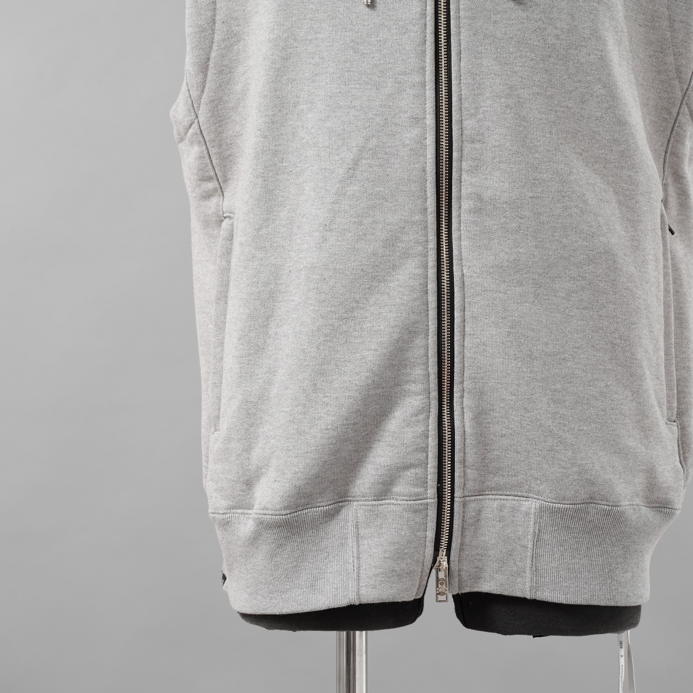 mastermind JAPAN マスターマインド ジャパン / 20SS バック メタルスカル ノースリーブ パーカー / MJ20E04-SW075-010 / size S (GRAY)