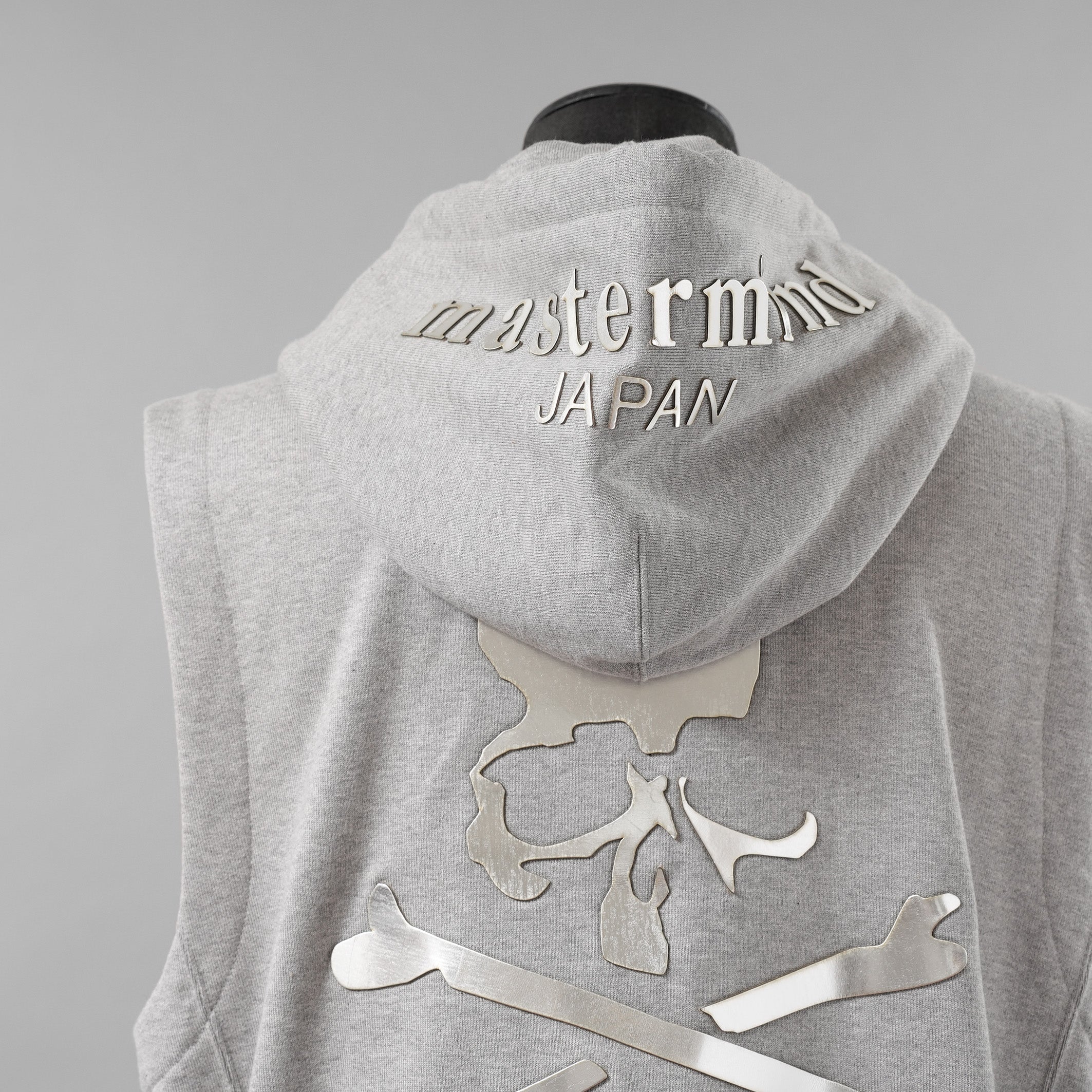mastermind JAPAN マスターマインド ジャパン / 20SS バック メタルスカル ノースリーブ パーカー / MJ20E04-SW075-010 / size S (GRAY)