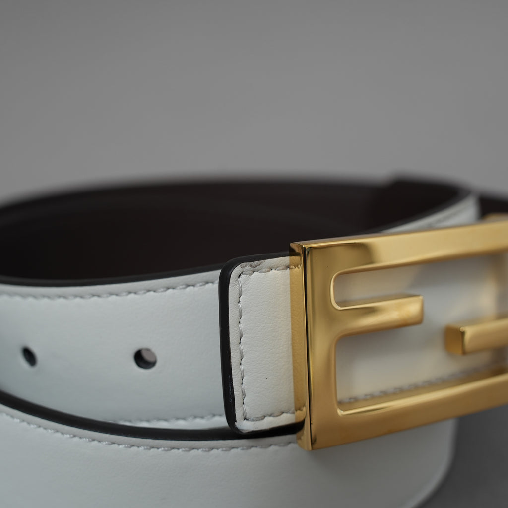 FENDI フェンディ / 美品 FF バックル リバーシブル レザーベルト アクセサリー / WHITE × BROWN レディース 352141-izm