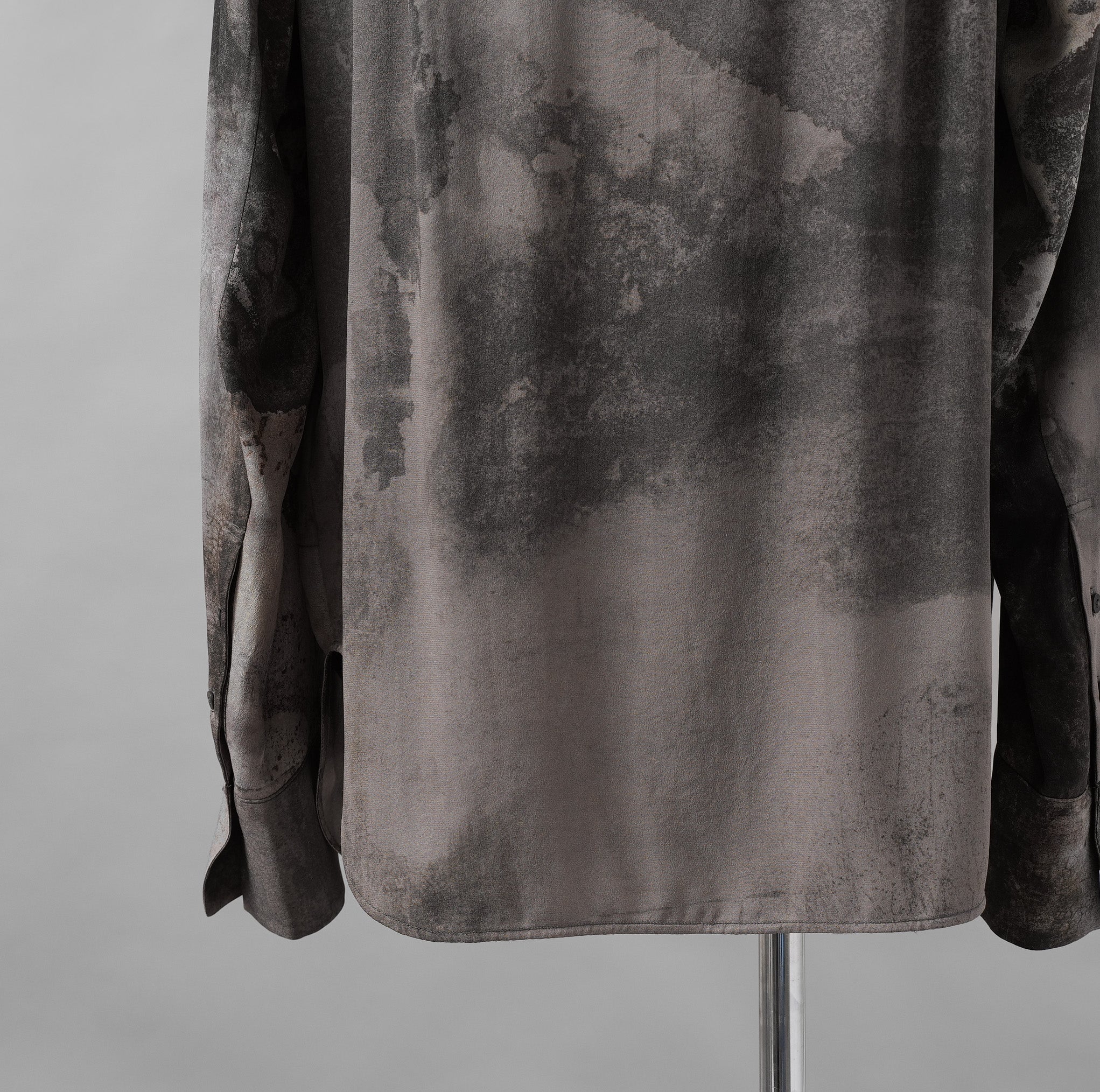 ZIGGY CHEN ジギーチェン / 美品 25AW DIGITAL PRINT WAVE-SHAPED SHIRT シルク長袖シャツ / 0M2530714 / size 46 (MIX GRAY)