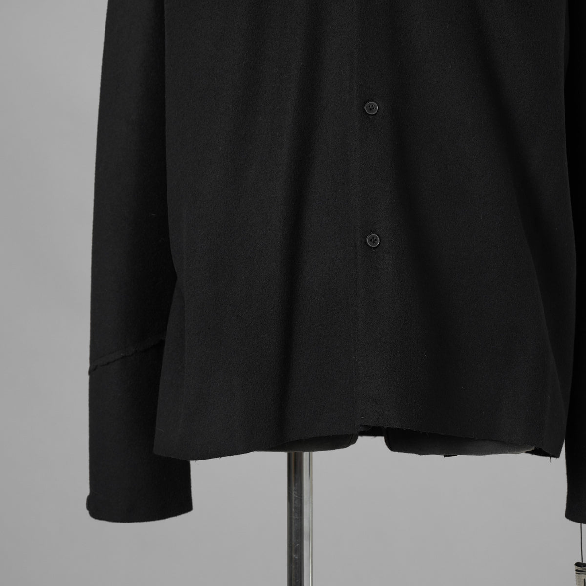 m.a + エムエークロス / 美品 23AW 2 Pocket One Piece Medium Fit Shirt / Wool Jersey / 長袖シャツ / 23W-H250DB / size 54 (BLACK) 352151-uen