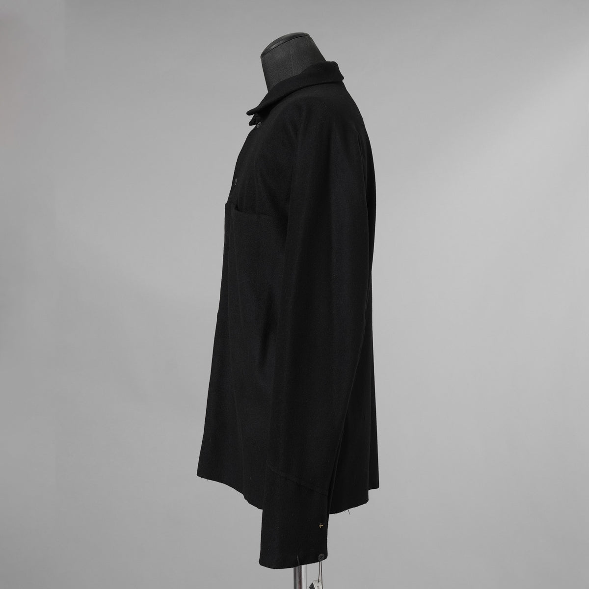 m.a + エムエークロス / 美品 23AW 2 Pocket One Piece Medium Fit Shirt / Wool Jersey / 長袖シャツ / 23W-H250DB / size 54 (BLACK) 352151-uen