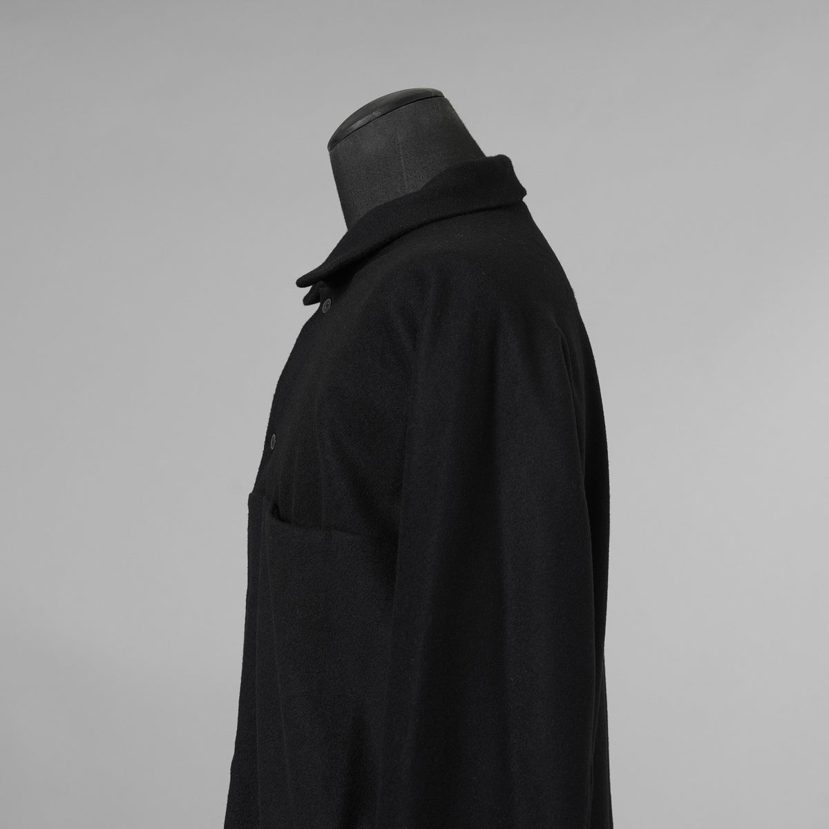 m.a + エムエークロス / 美品 23AW 2 Pocket One Piece Medium Fit Shirt / Wool Jersey / 長袖シャツ / 23W-H250DB / size 54 (BLACK) 352151-uen